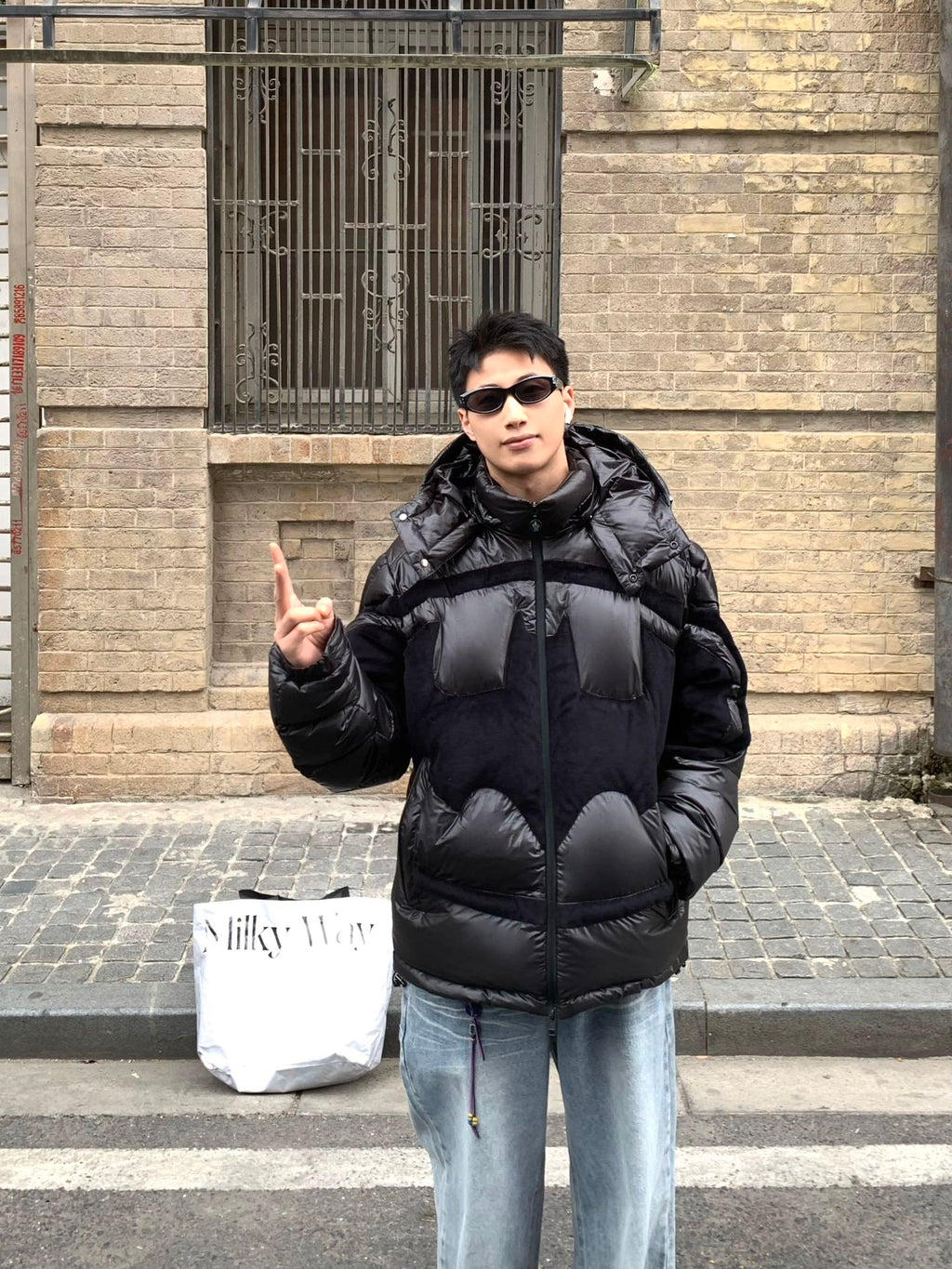 2026 New Mon Batman Logo Down Jacket (24064-F20)