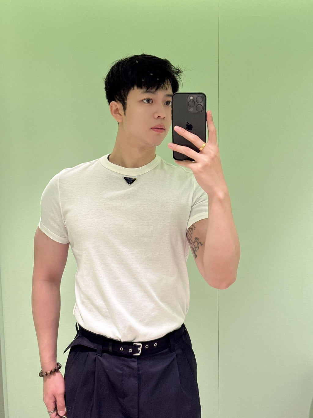 2026 New Triangle Brand Short-Sleeve Shirt with Chest Triangle Logo (25201-A20)