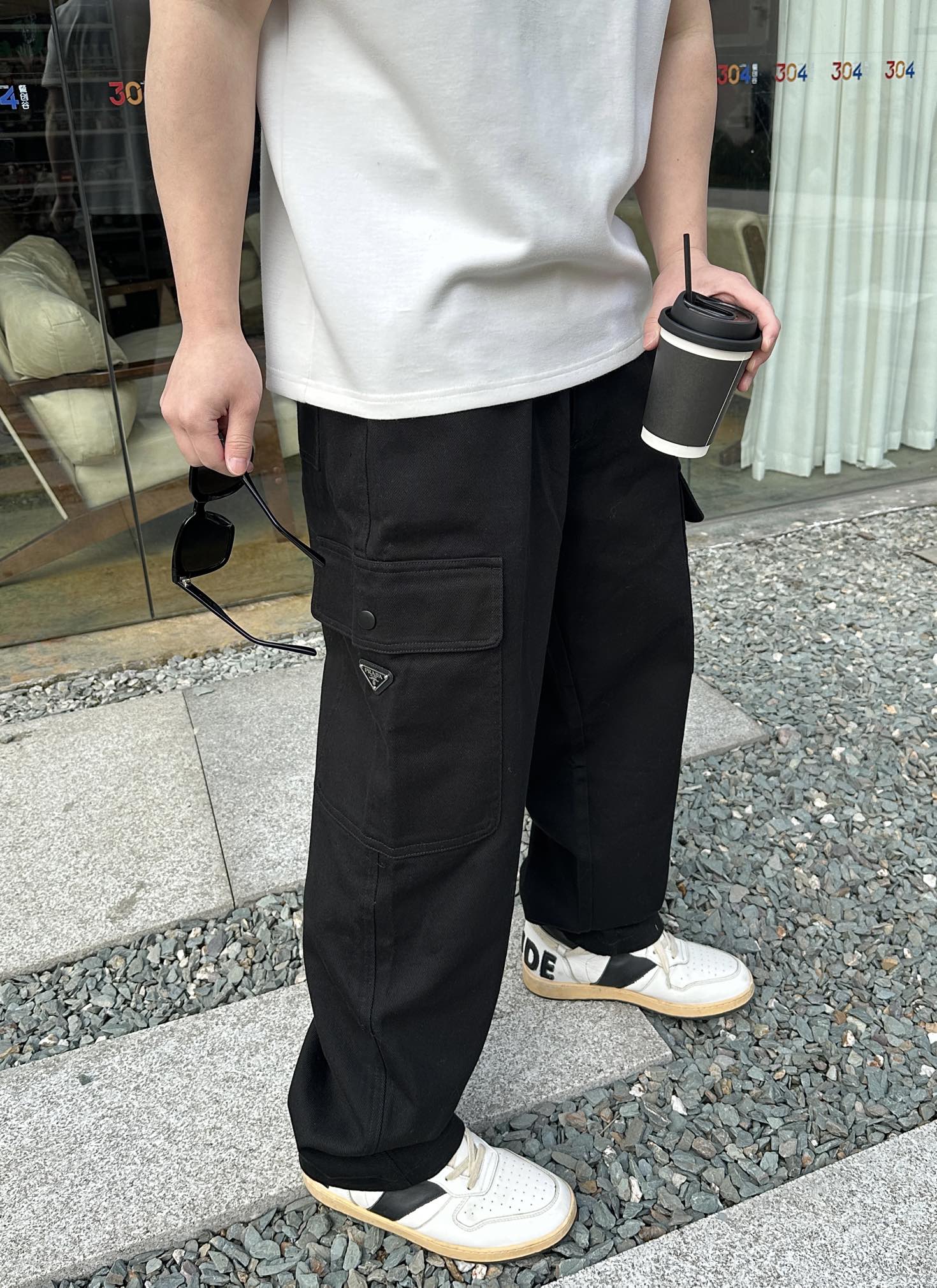 2026 New Triangle Brand Trousers with Pocket Triangle Logo (MM031-B30)