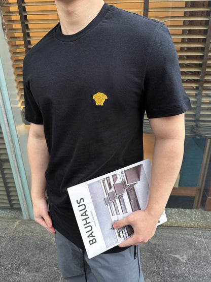 2026 New Ve Short-Sleeved Shirt with Gold Logo Embroidery (25166-A05)