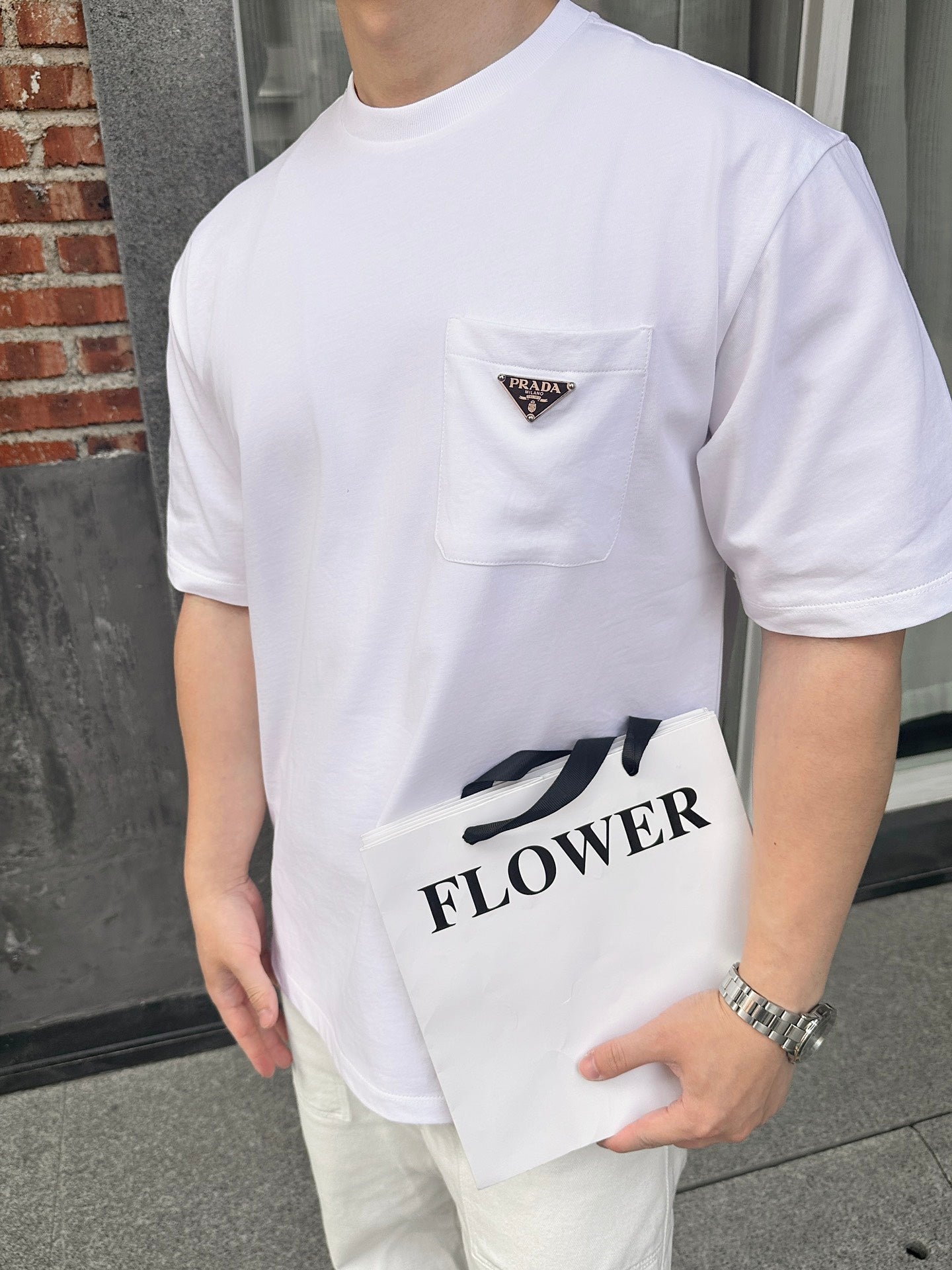 2026 New Triangle Brand Pocket Triangle Label Short-Sleeve Shirt (25247-A20)