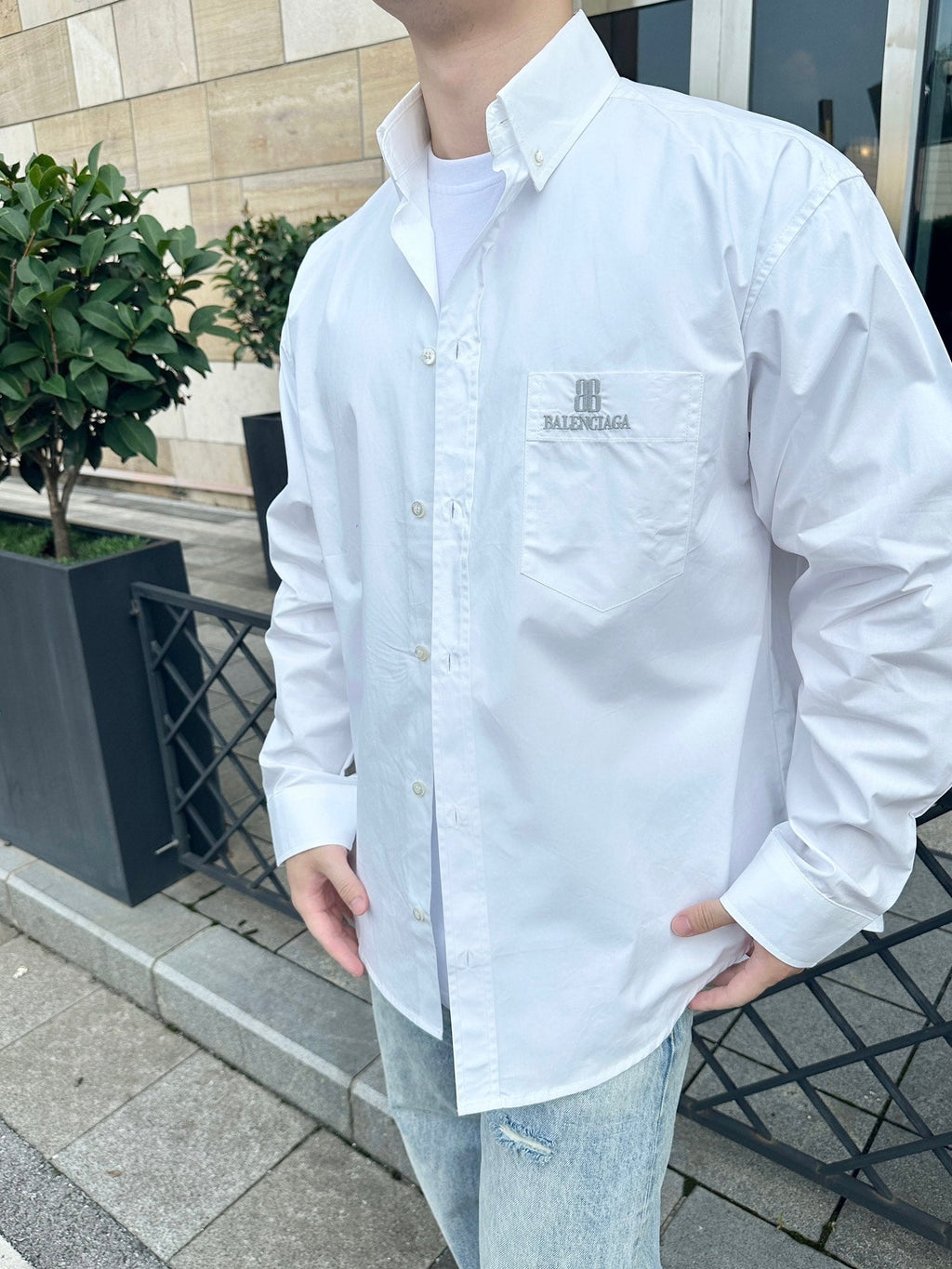2026 New Balen BB Embroidered Shirt (25256-B25)
