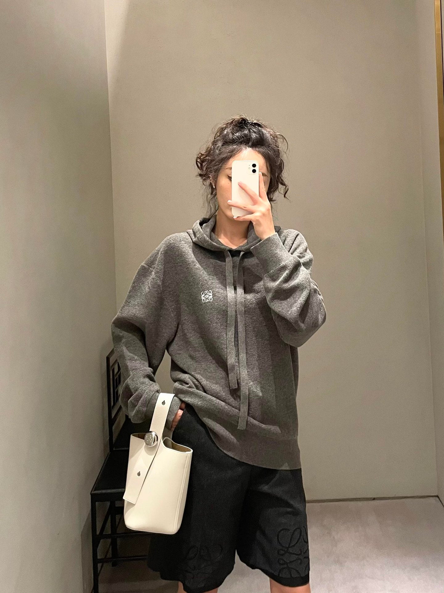 2026 New Way Embroidered Hooded Jumper (25186-B75)