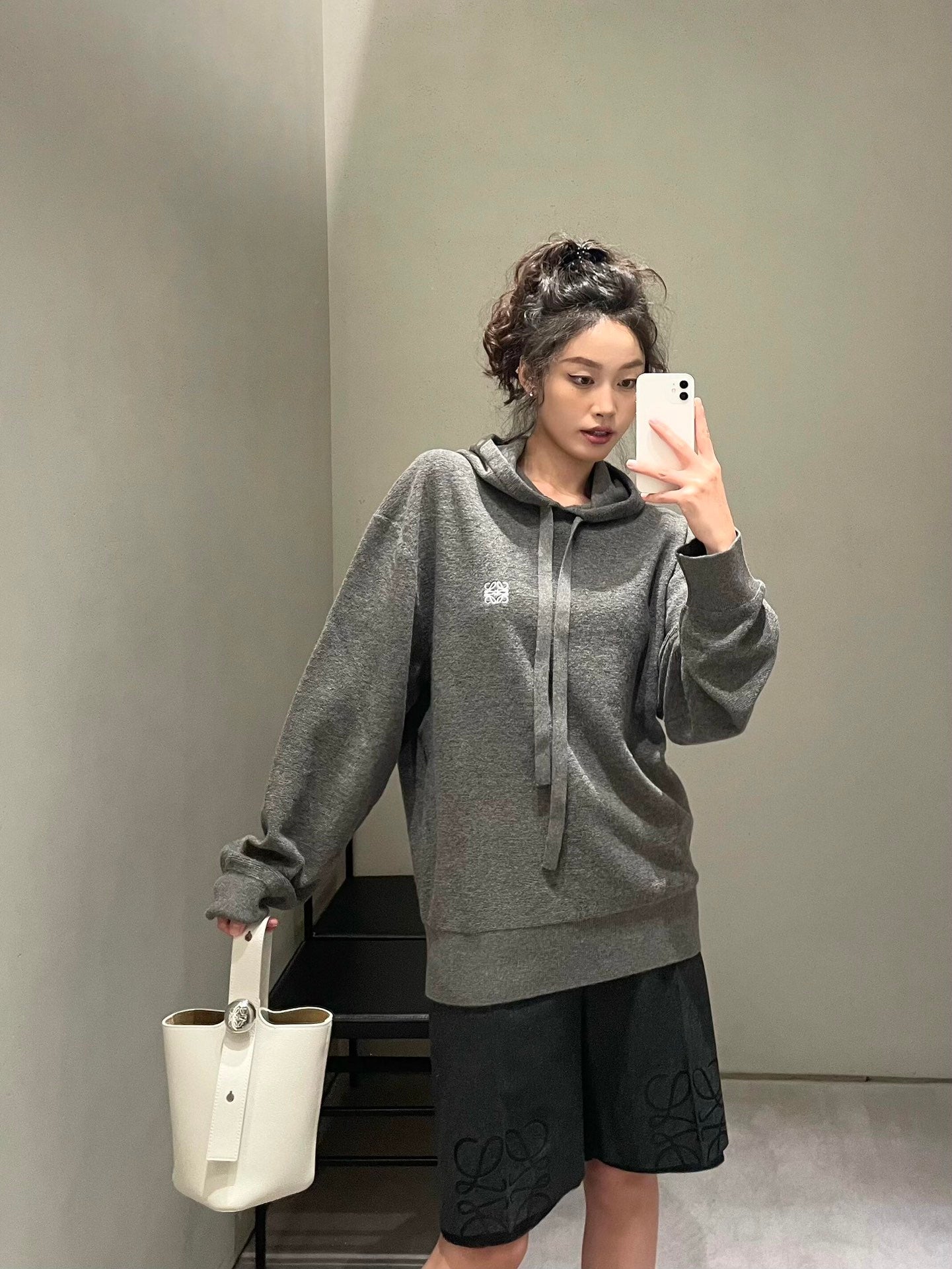 2026 New Way Embroidered Hooded Jumper (25186-B75)
