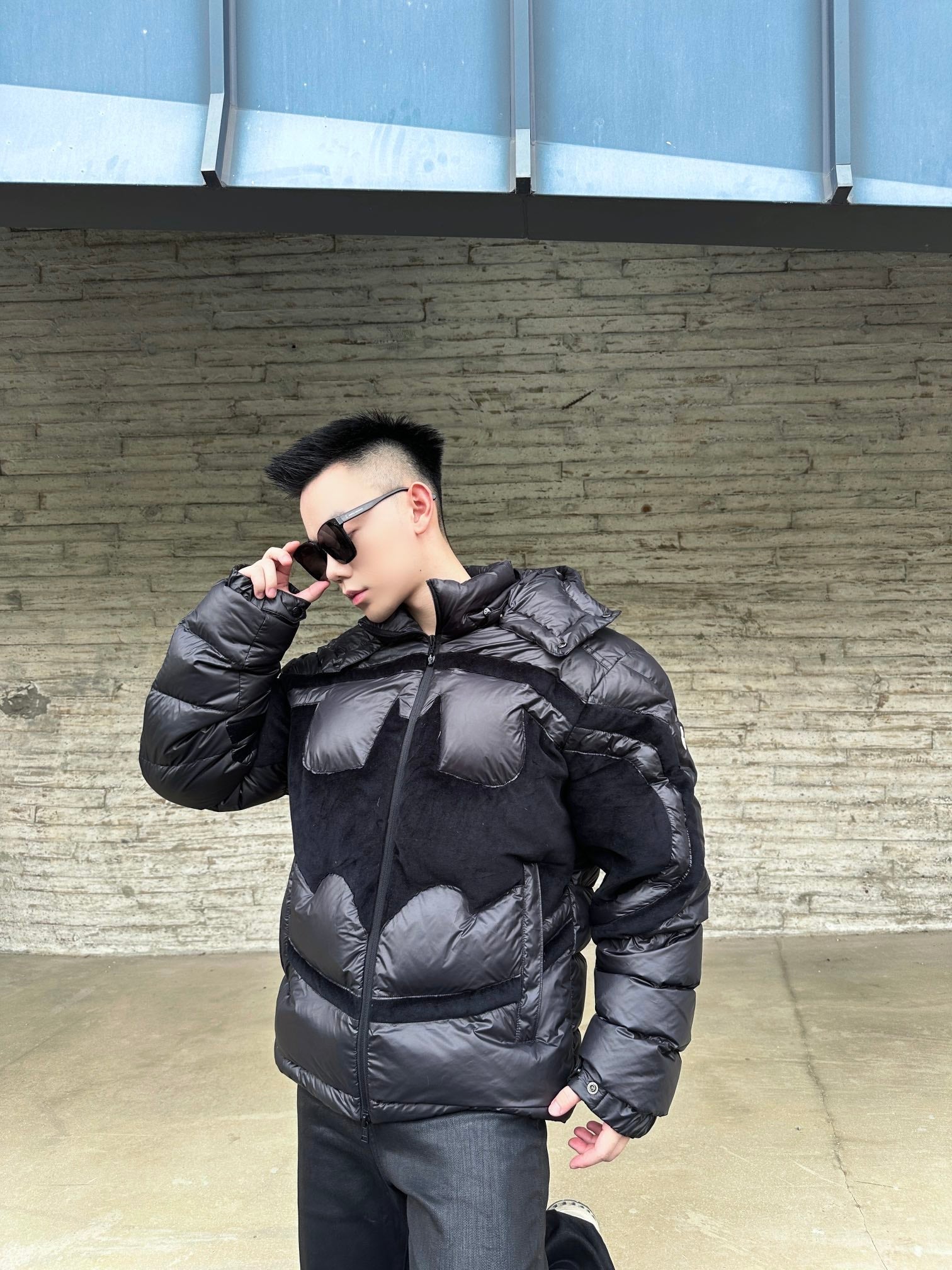 2026 New Mon Batman Logo Down Jacket (24064-F20)