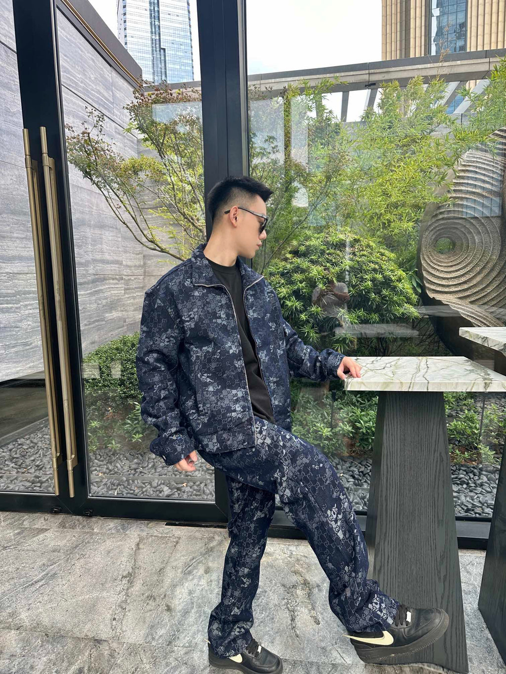 2026 New Arrival: GU All-Over Print Denim Trousers (MM097-B65)