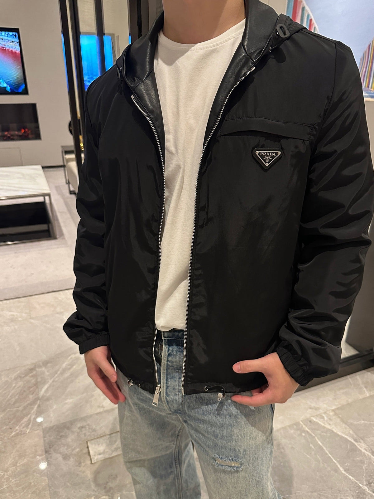 2026 New Triangle Brand Reversible Leather-Nylon Hooded Jacket (25299-D80)