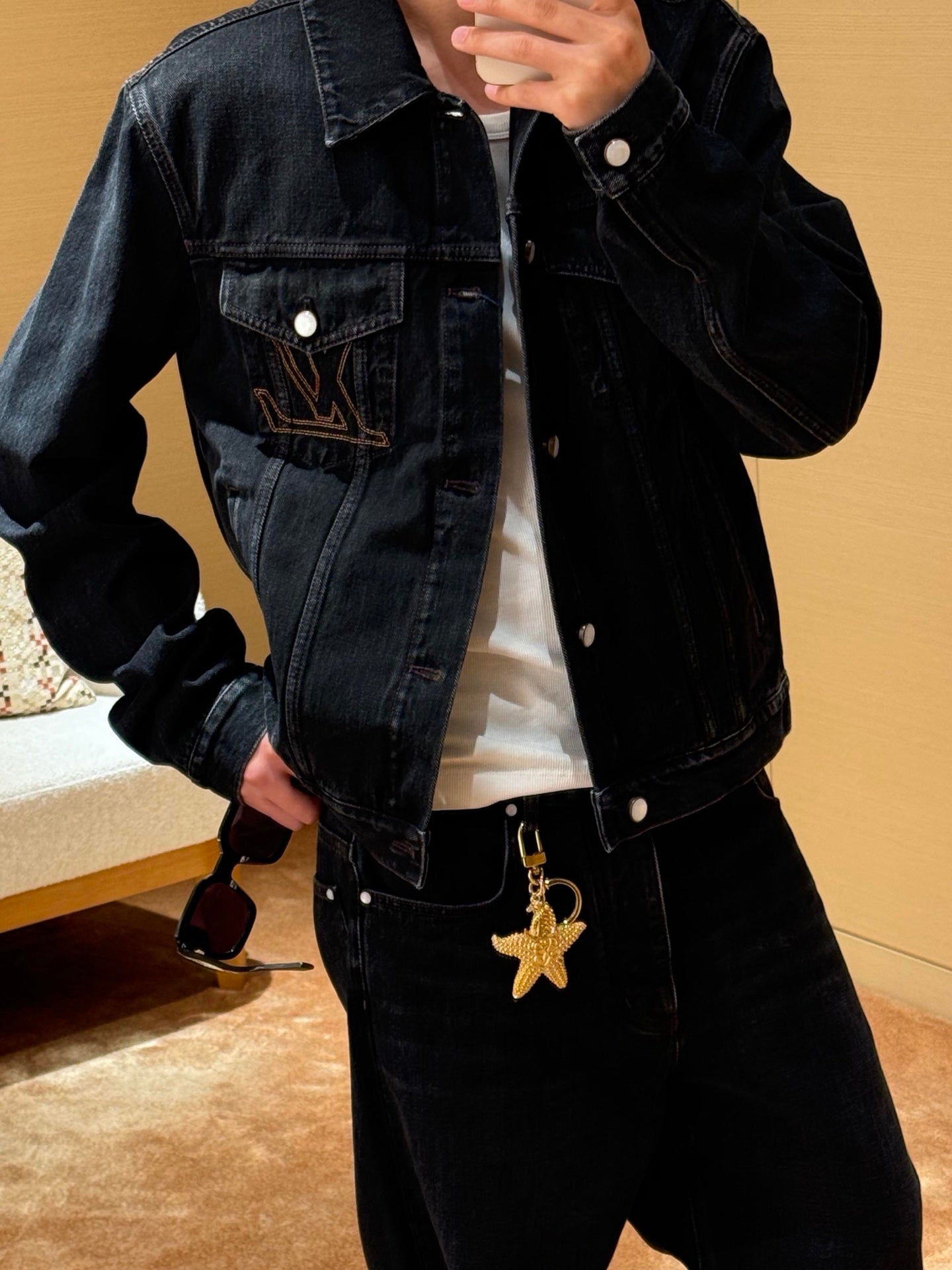 2026 New LY Embroidered Logo Denim Jacket (BB740-B75)