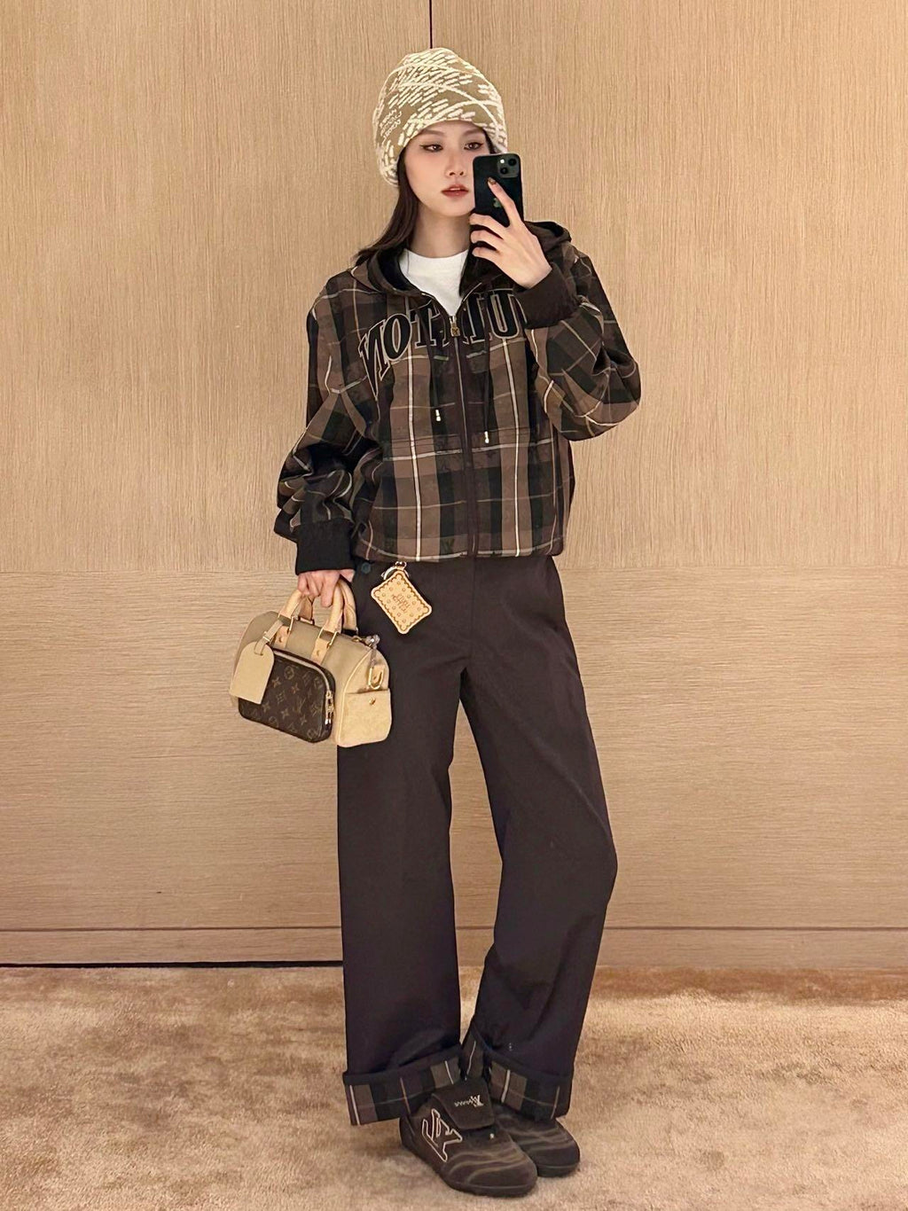 2026 New LY Logo Checked Casual Trousers (BB745-B50)