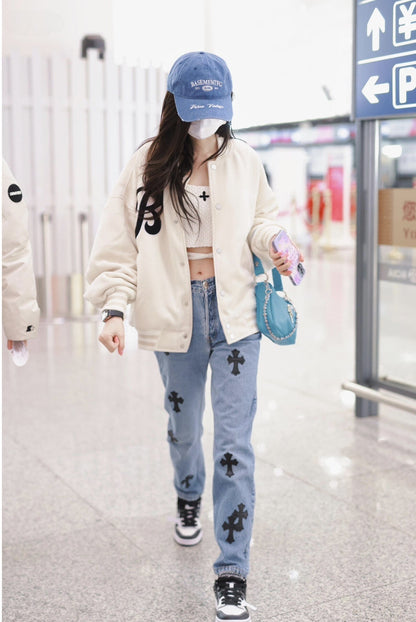 2026 New CH Cross Logo Jeans (CC901-C50)