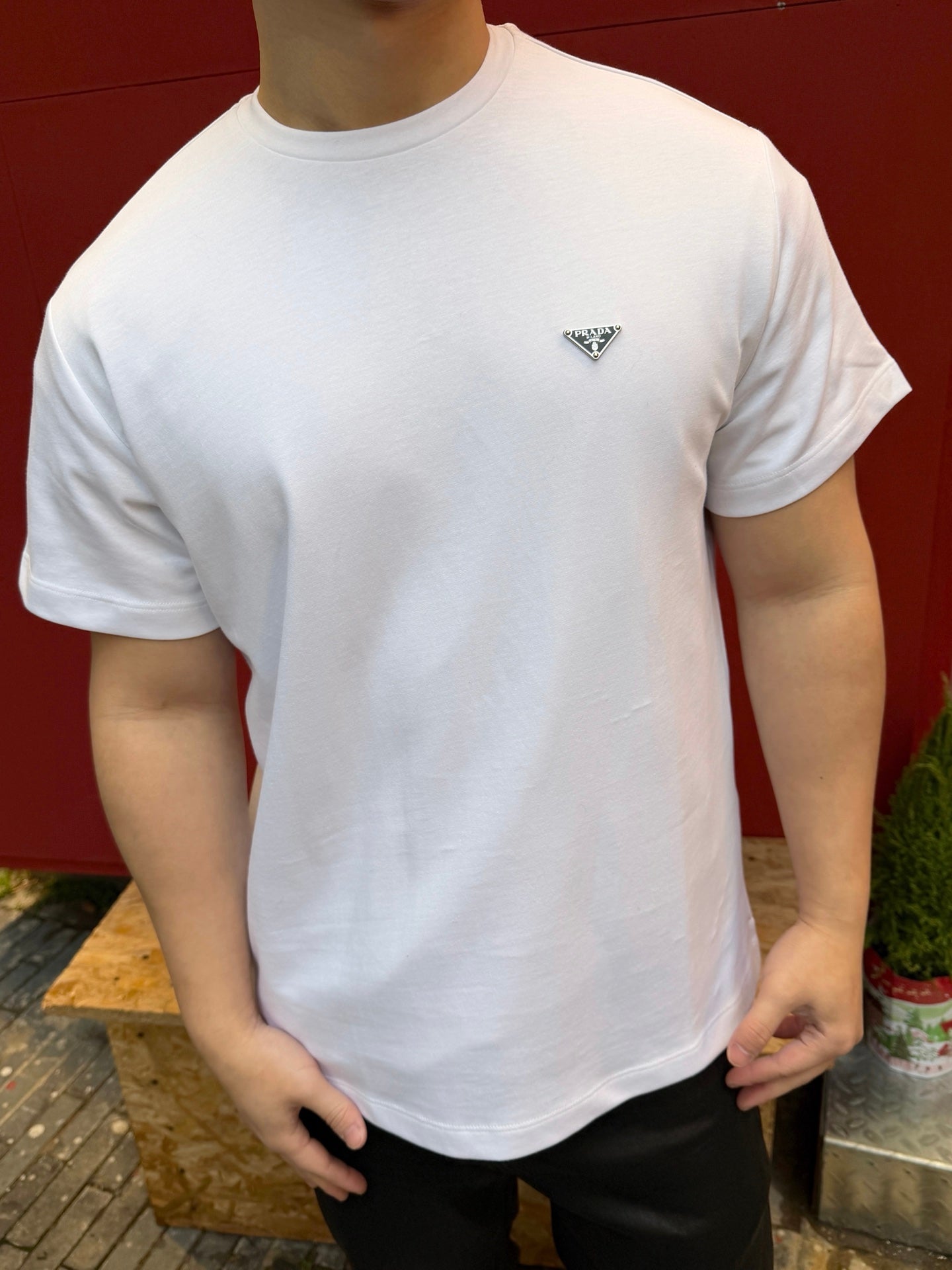 2026 New Triangle Brand T-shirt (CC934-A10)