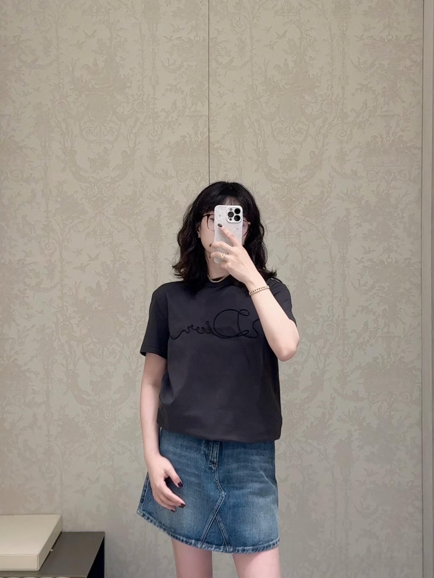 2026 New Style CD Embroidered Short-Sleeved Shirt (AA513-A15)
