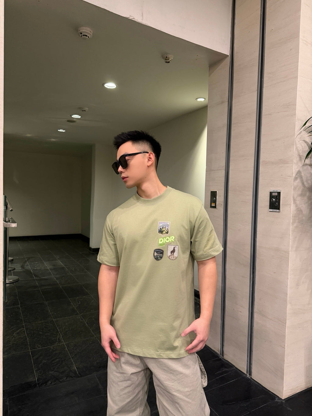 2026 New CD Multi-Color Patch Short-Sleeve Shirt (AA512-A15)
