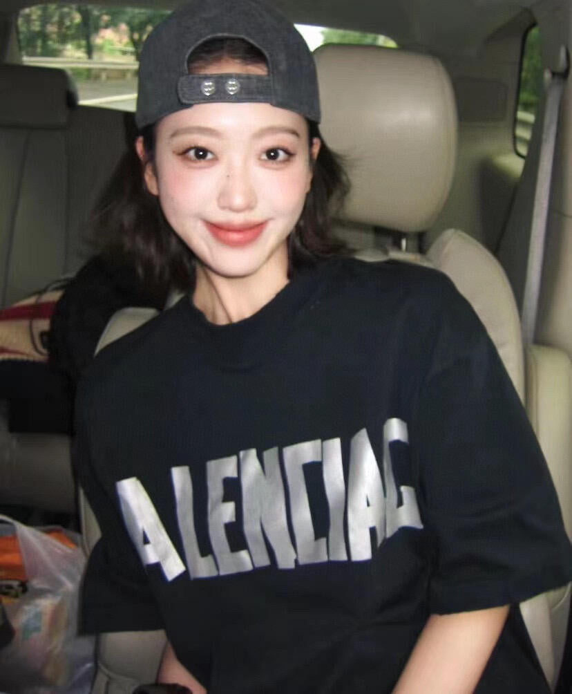 2026 New Balen Tape Letter T-Shirt (BB775-A20)