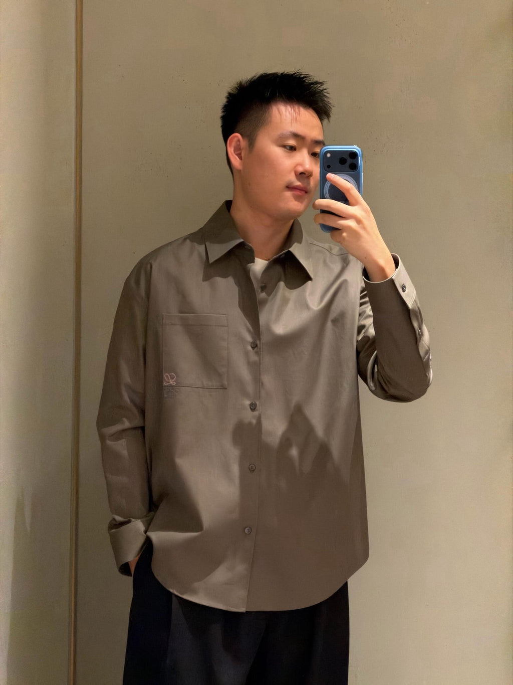 2026 New Way Two-Tone Embroidered Patch Pocket Shirt (CC944-B30)