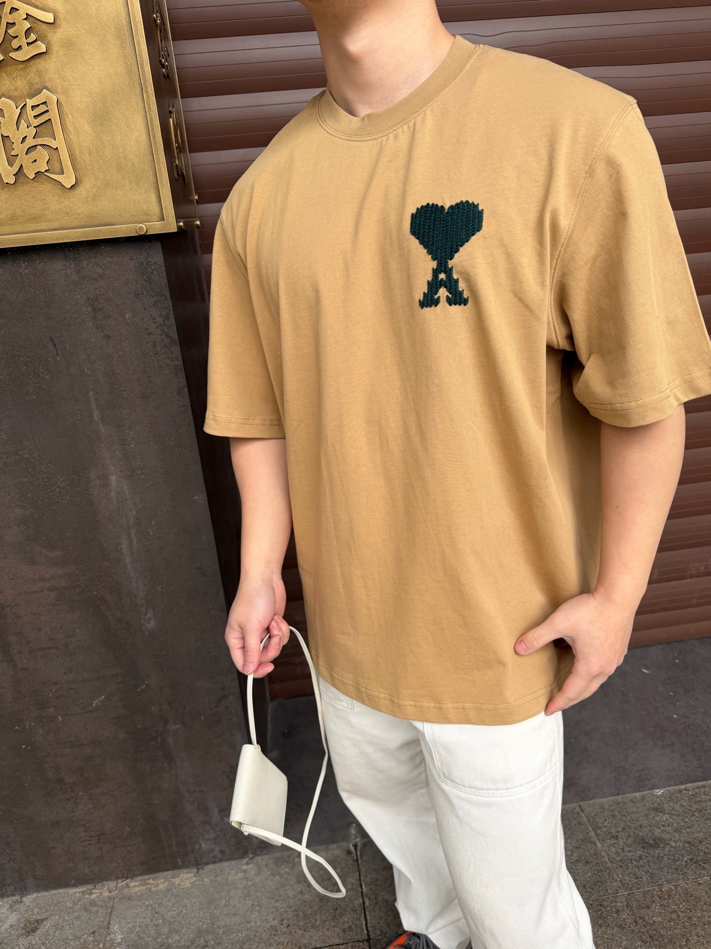 2026 New Heart A Embroidered Short-Sleeve Shirt (AA556-A15)