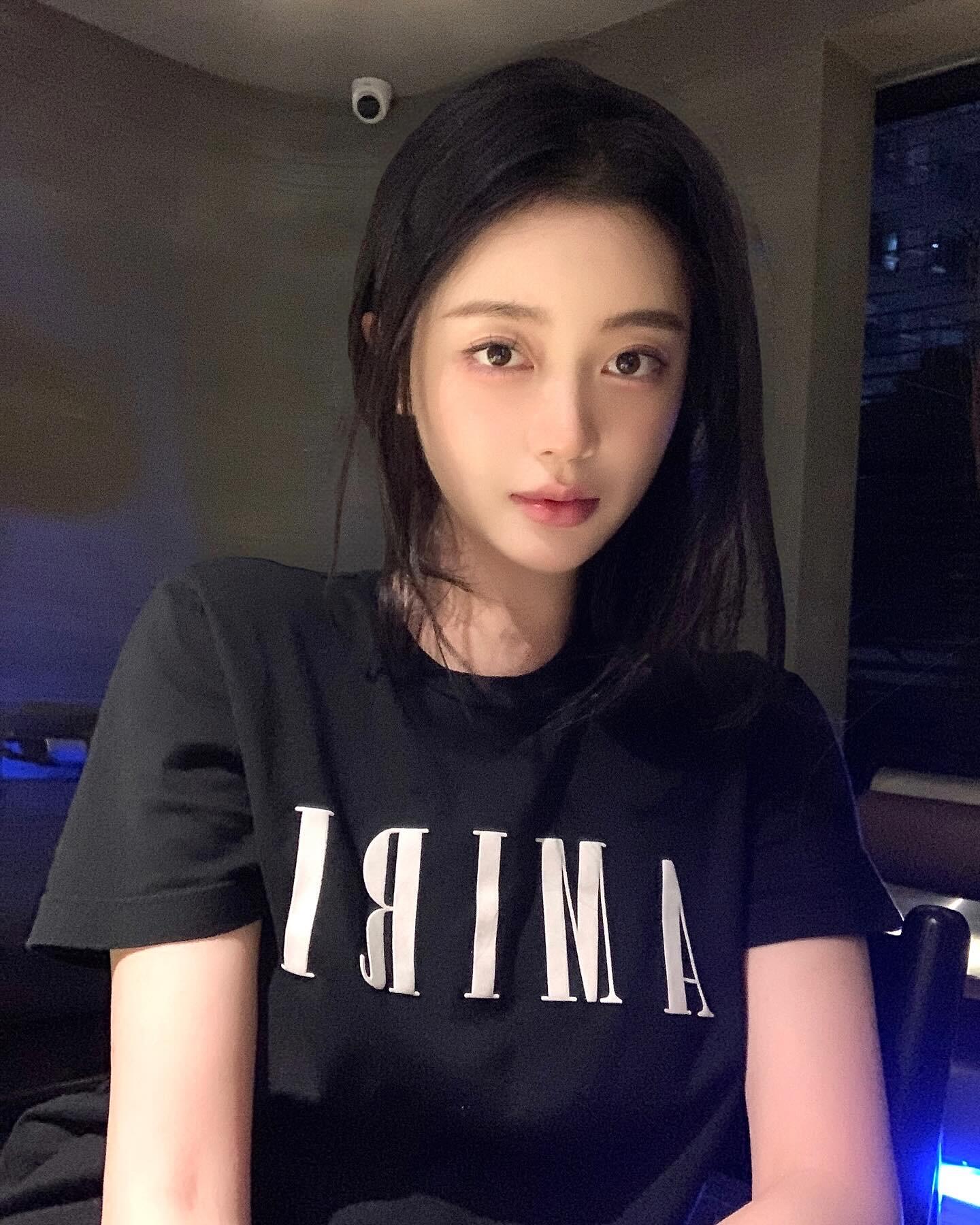 2026 New AM Logo Print Short-Sleeved Shirt (AA558-A00)