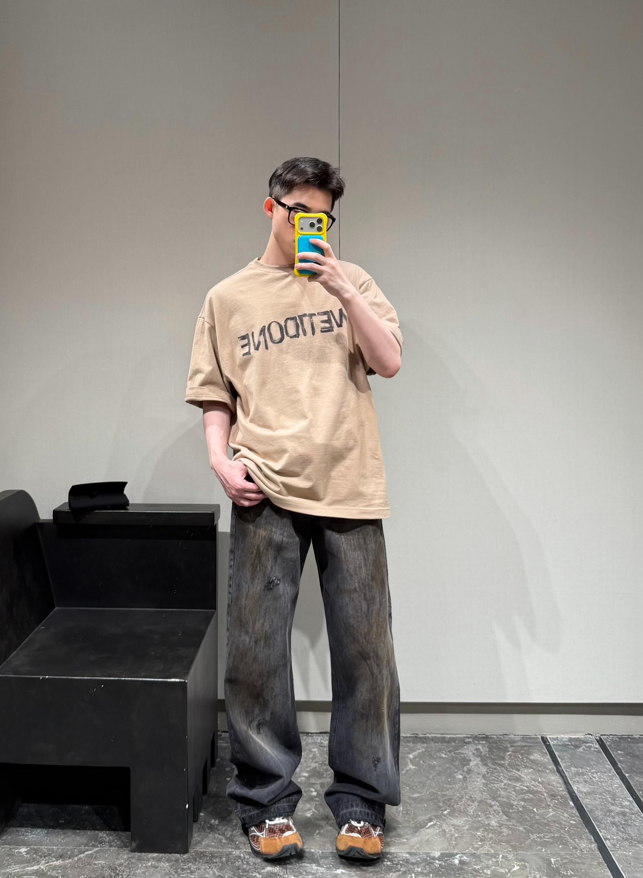 2026 New WE11 Printed Hand-Painted Short-Sleeved Shirt (AA557-A10)
