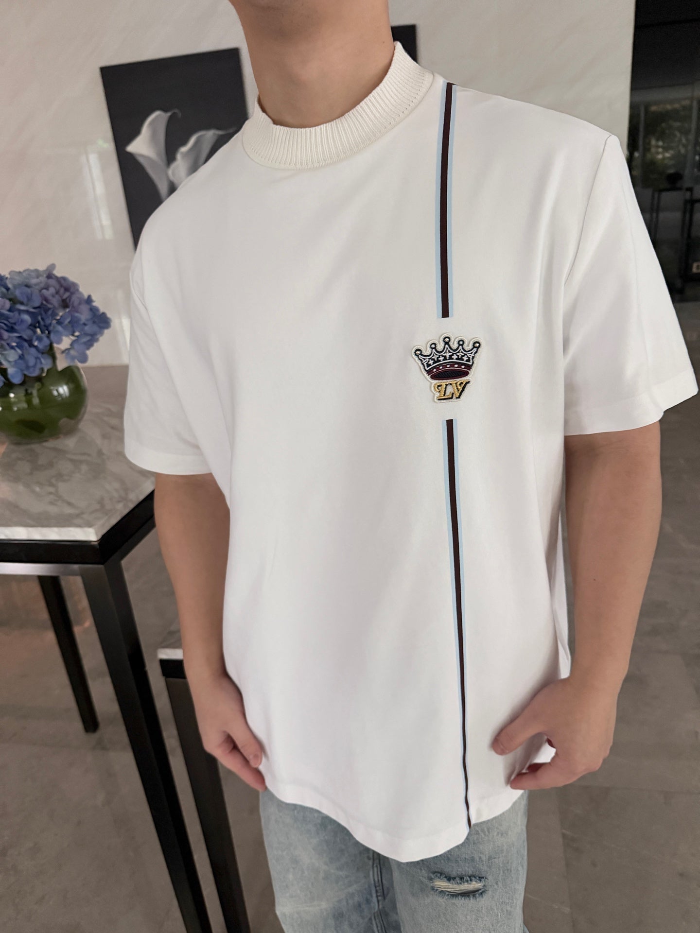 2026 New LY Logo Crown Short-Sleeved T-Shirt (AA552-A20)