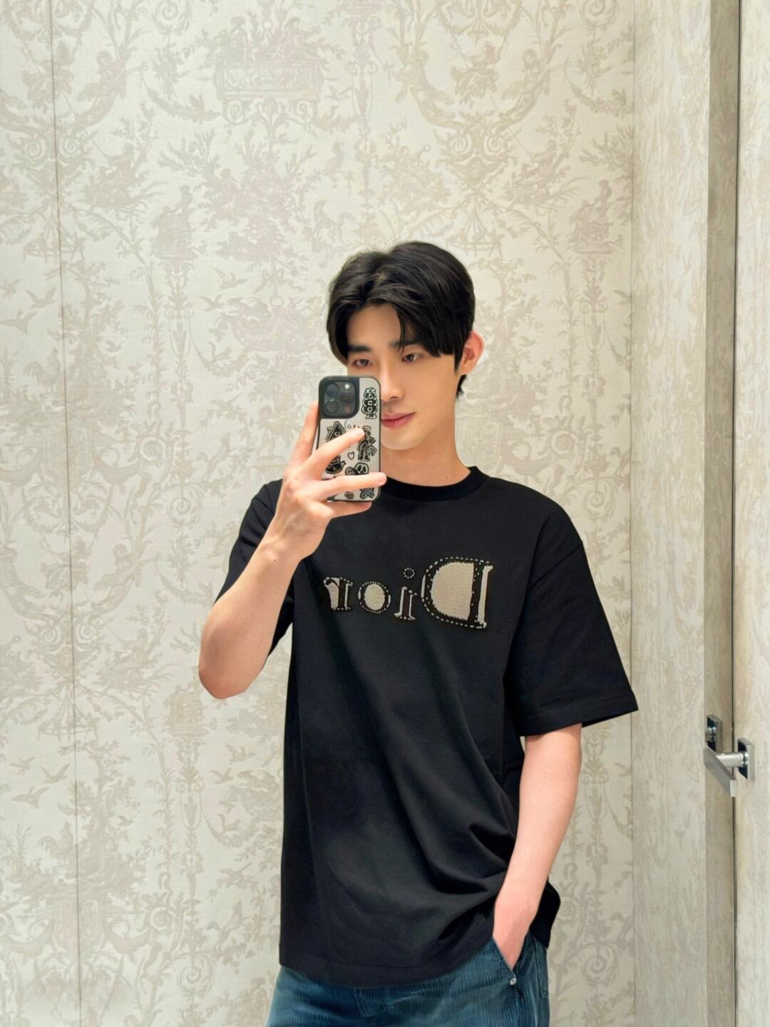2026 New CD Embroidered Short Sleeve (BB809-A10)