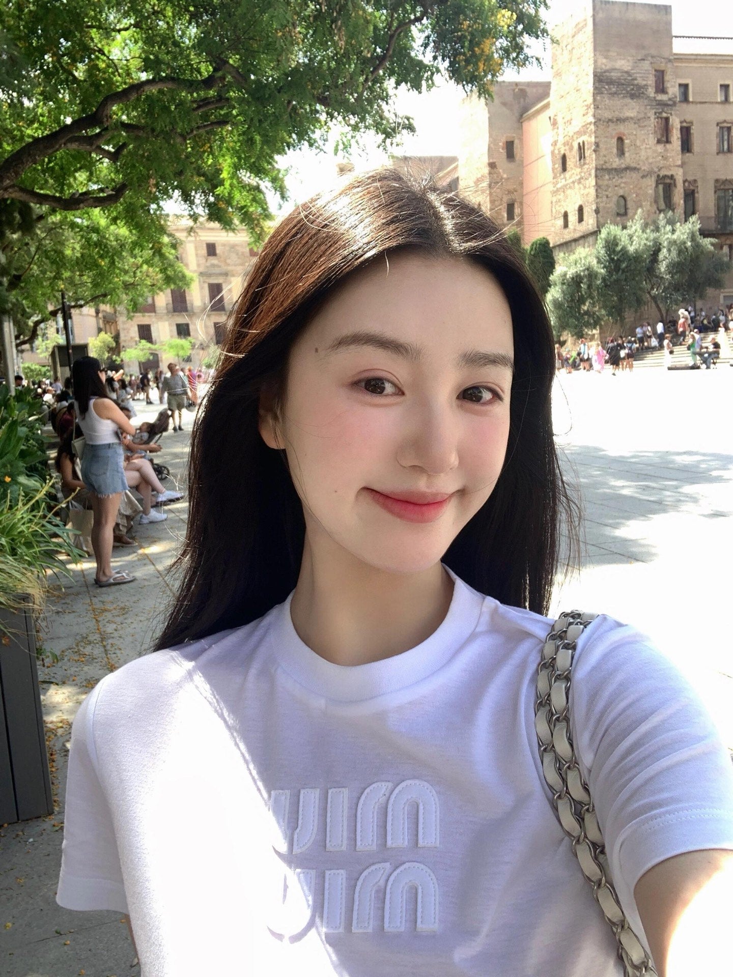 2026 Women's Short-Sleeved Patchwork Embroidered T-Shirt (FF705)
