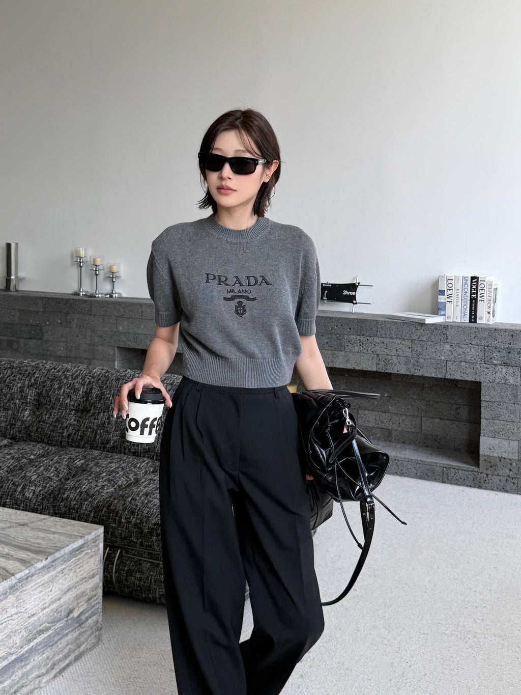 2026 Women's Triangle Brand Embroidered Cropped Jumper (FF734)
