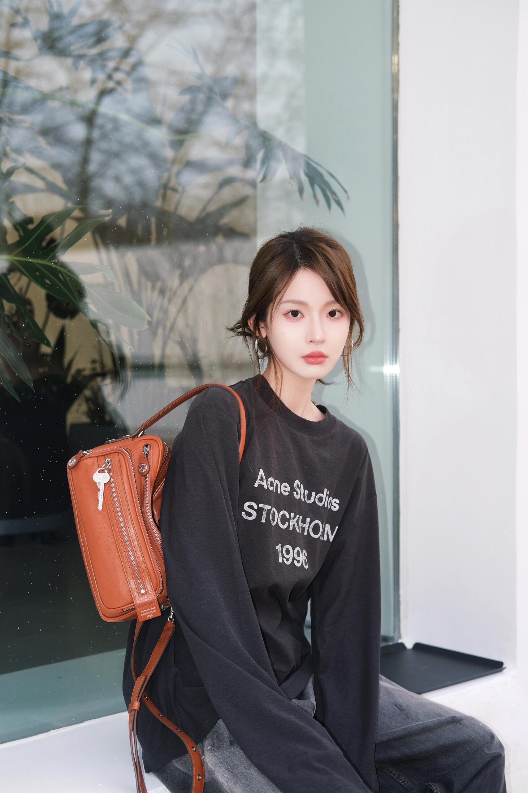 2026 New Acn Long-Sleeved T-Shirt with Distressed Printed Logo (CC975-A40)