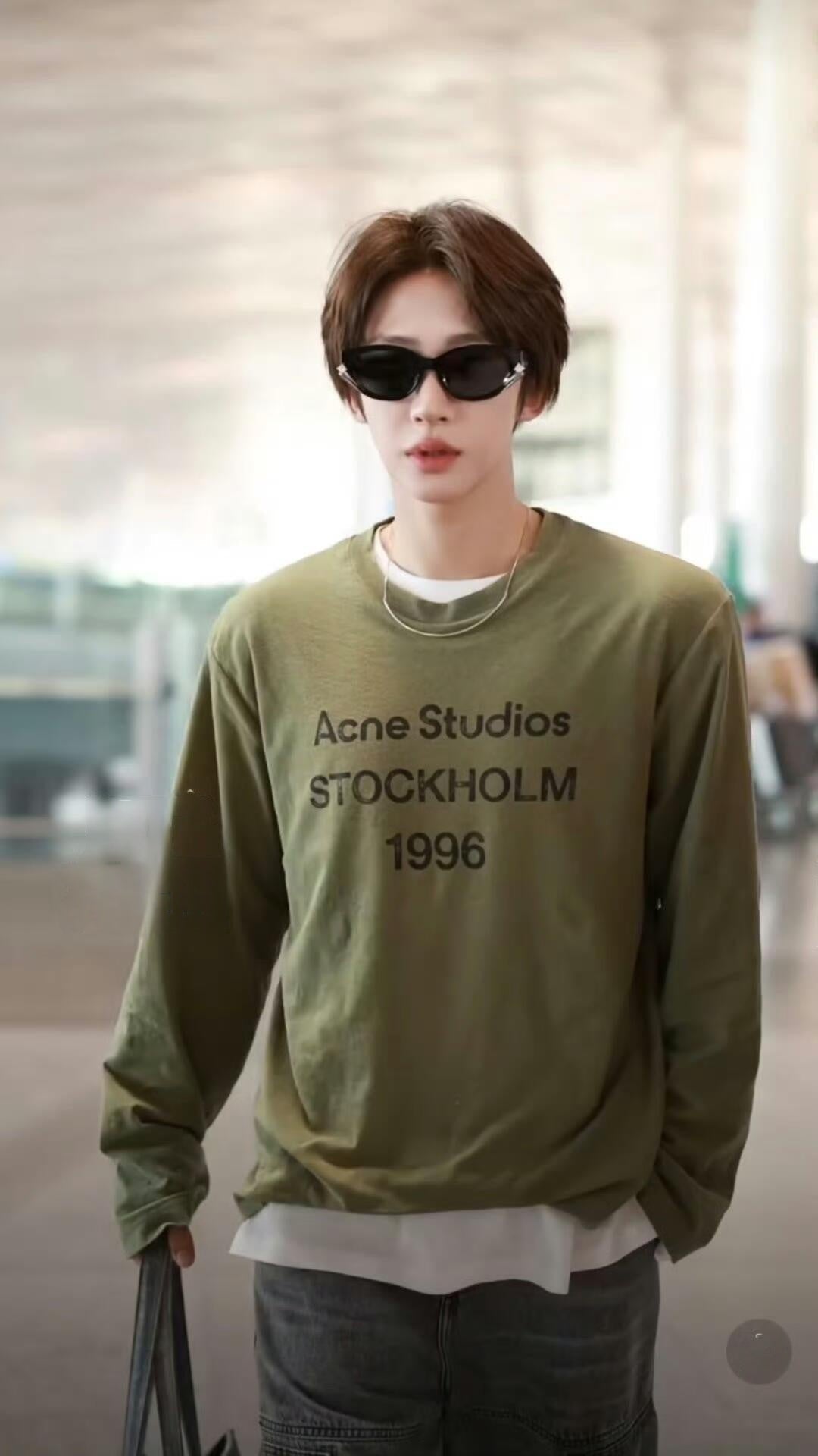 2026 New Acn Long-Sleeved T-Shirt with Distressed Printed Logo (CC975-A40)