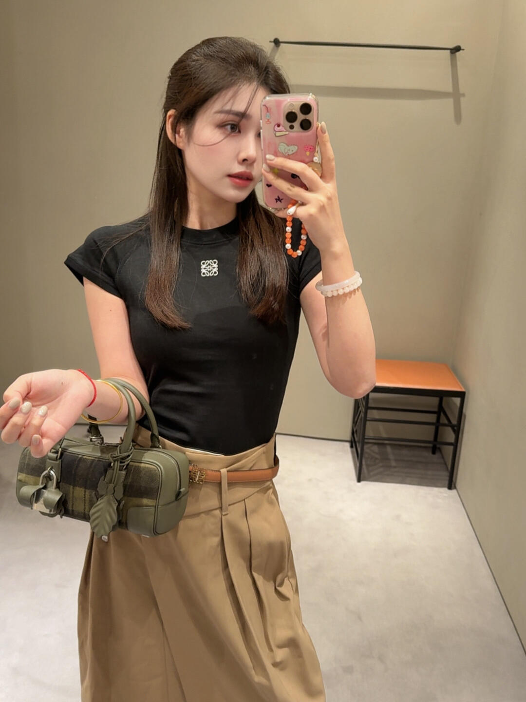 2026 Women's Way Embroidered Short-Sleeved Top (EE412)