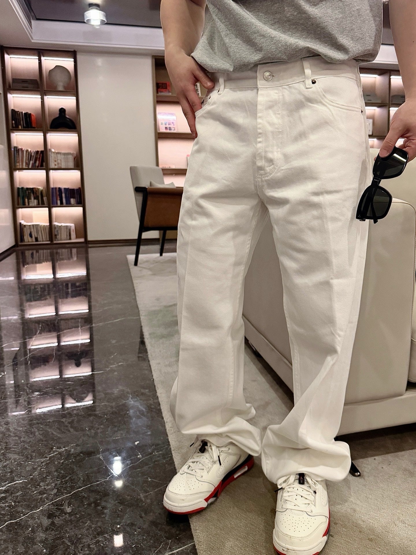 2026 New Ce Leather-Label Jeans (CC971-B65)