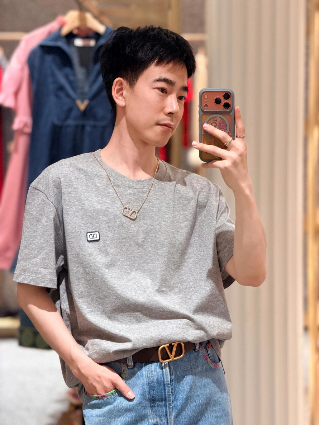 2026 New Style VA Embroidered Short-Sleeved T-Shirt (AA593-A00)