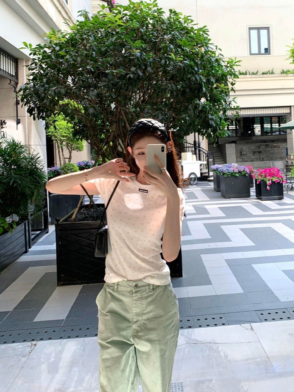 2026 Women's MM Floral Short-Sleeved T-Shirt (FF745)