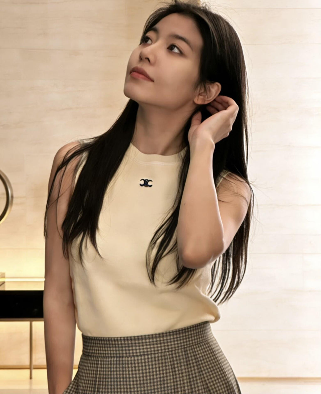 2026 Women's Ce Logo Embroidered Sweater Vest (DD111)