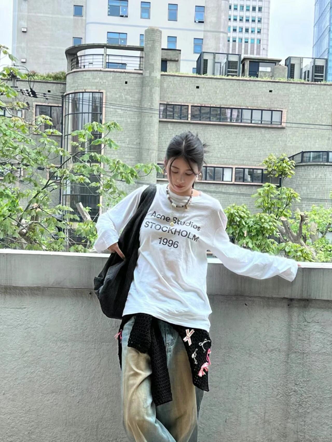 2026 Women's MM Embroidered Vintage Logo Long Sleeve (FF750)