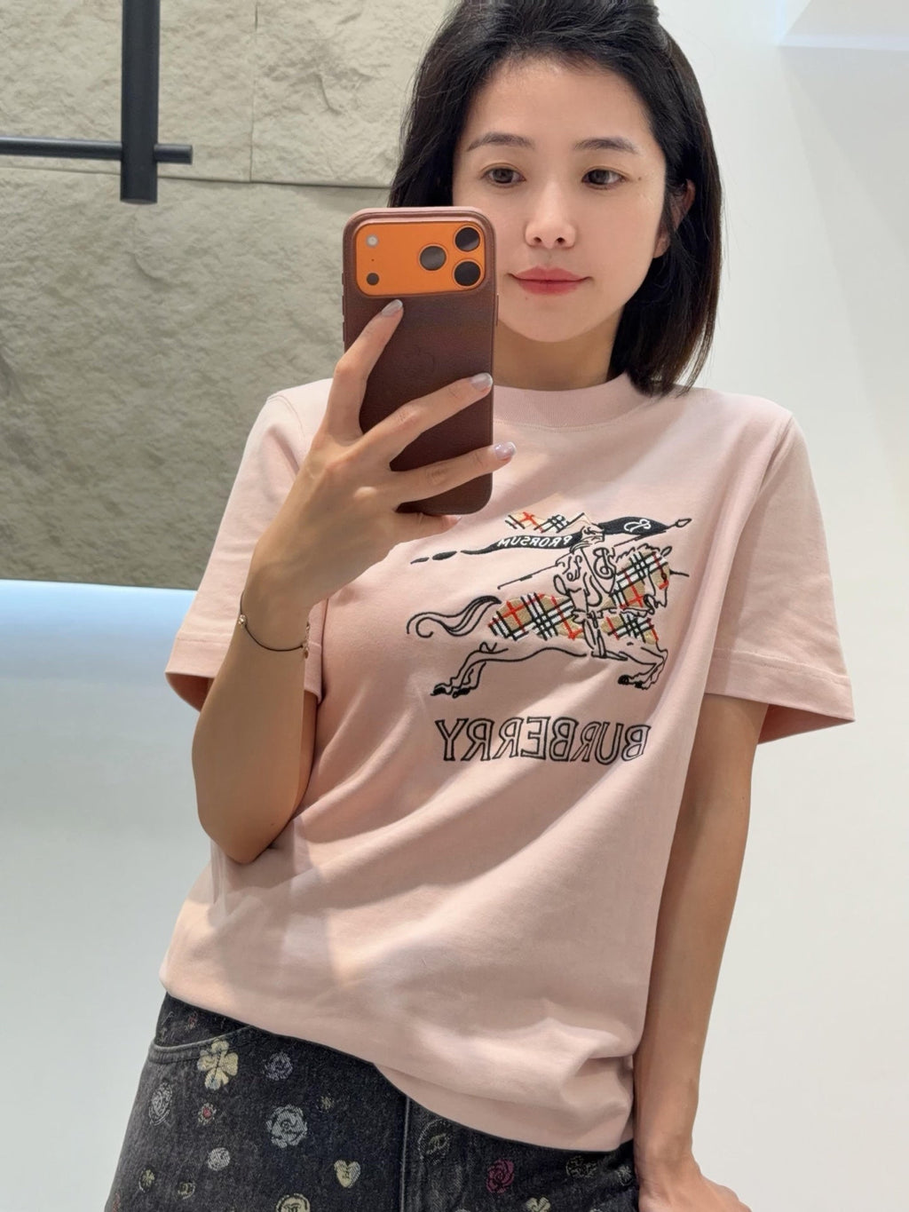 2026  Women's BBR Sketch Knight Logo Short-Sleeved T-Shirt (DD117)