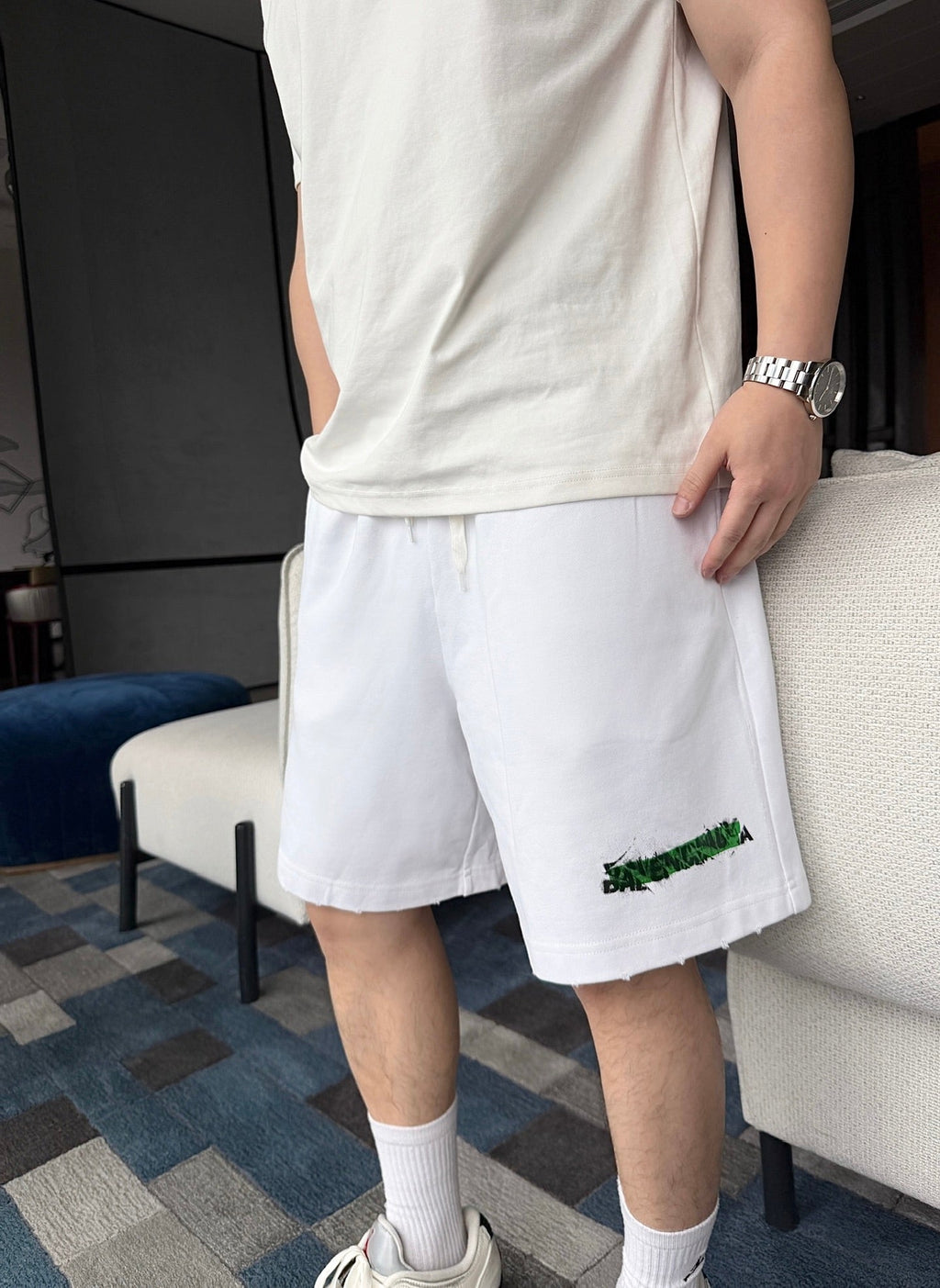 2026 New Balen Tape Graffiti Shorts (CC986-A60)