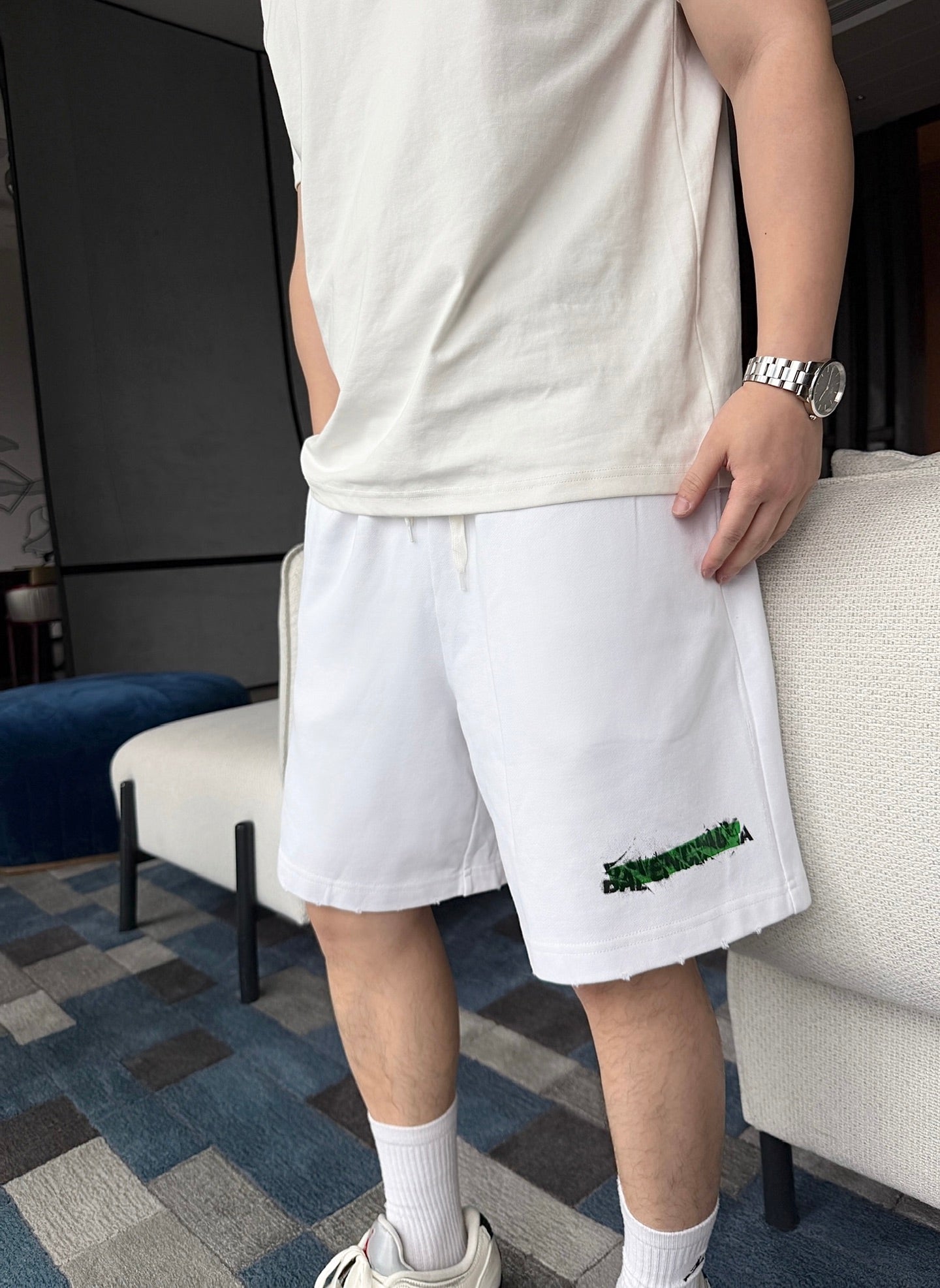 2026 New Balen Tape Graffiti Shorts (CC986-A60)