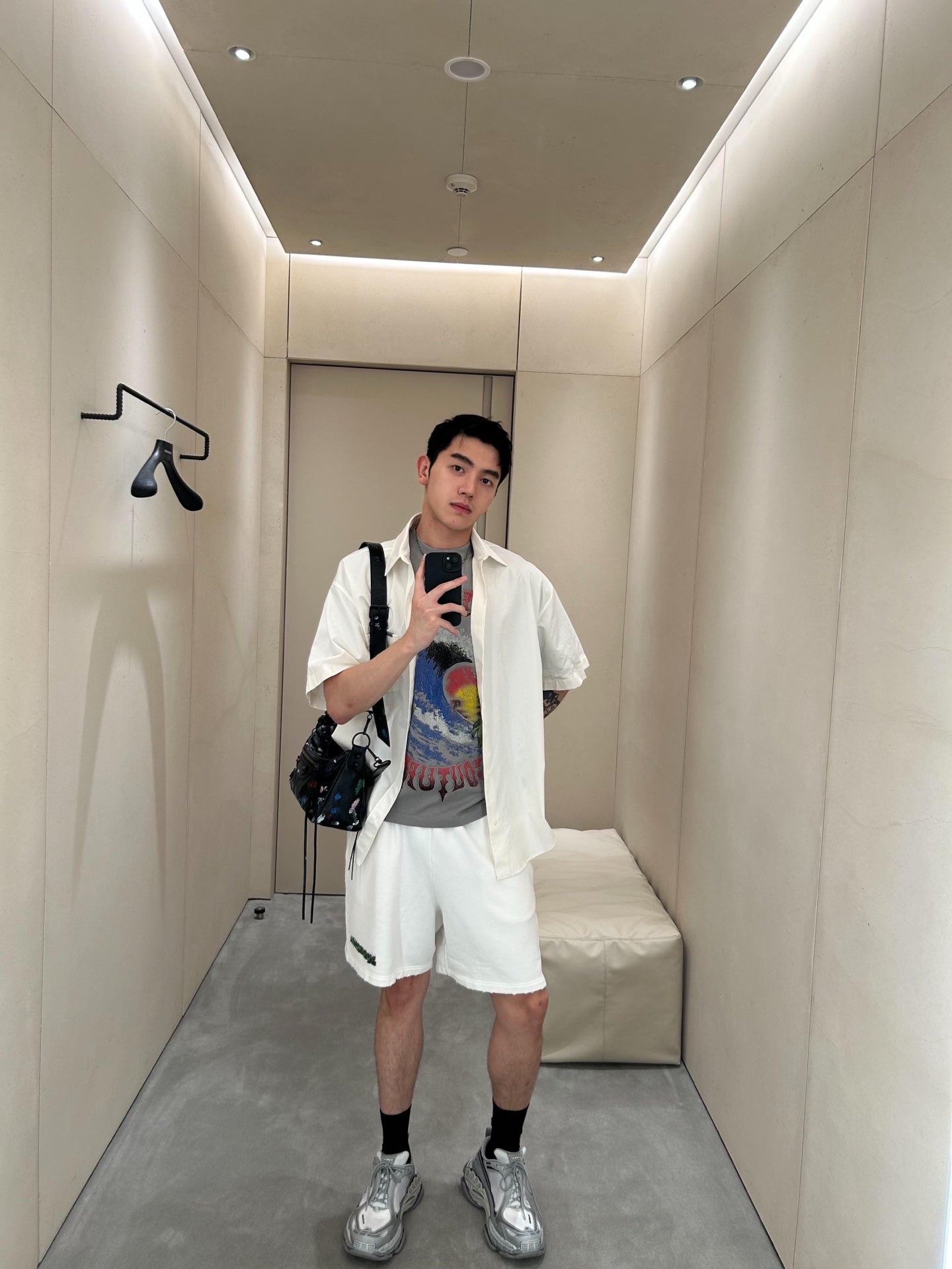 2026 New Balen Tape Graffiti Shorts (CC986-A60)