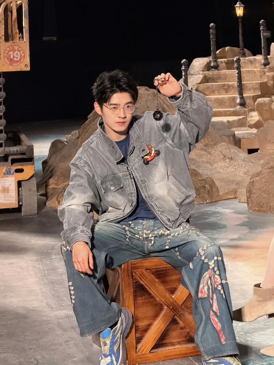 2026 New Acn Optical Illusion Print Distressed Denim Trousers (BB851-C05)