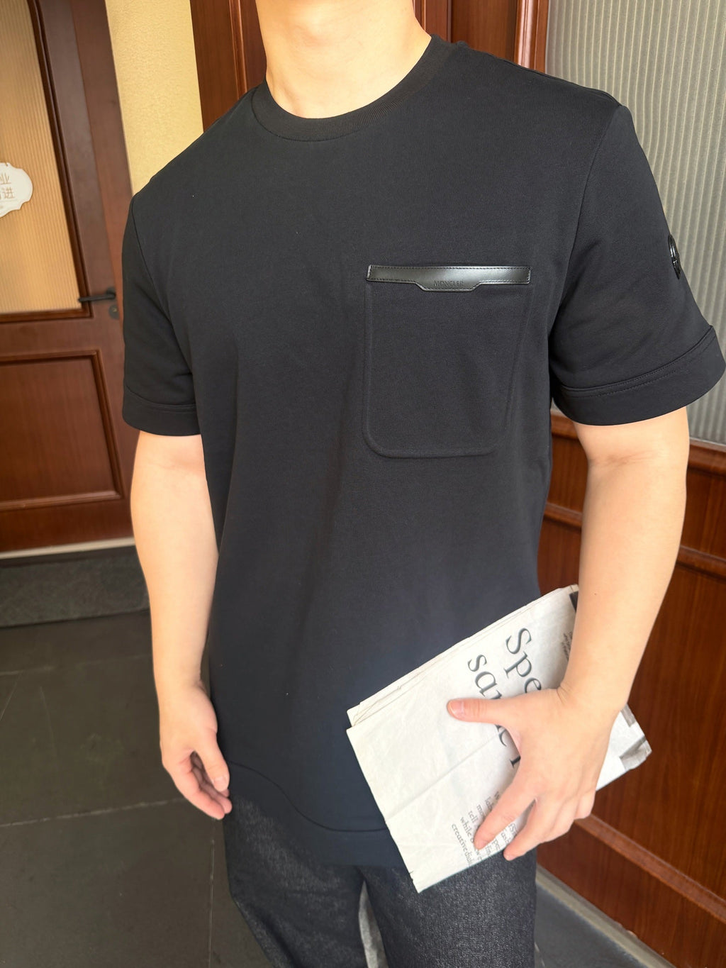 2026 New Mon Leather-Trimmed Pocket Short-Sleeved Top (AA573-A20)