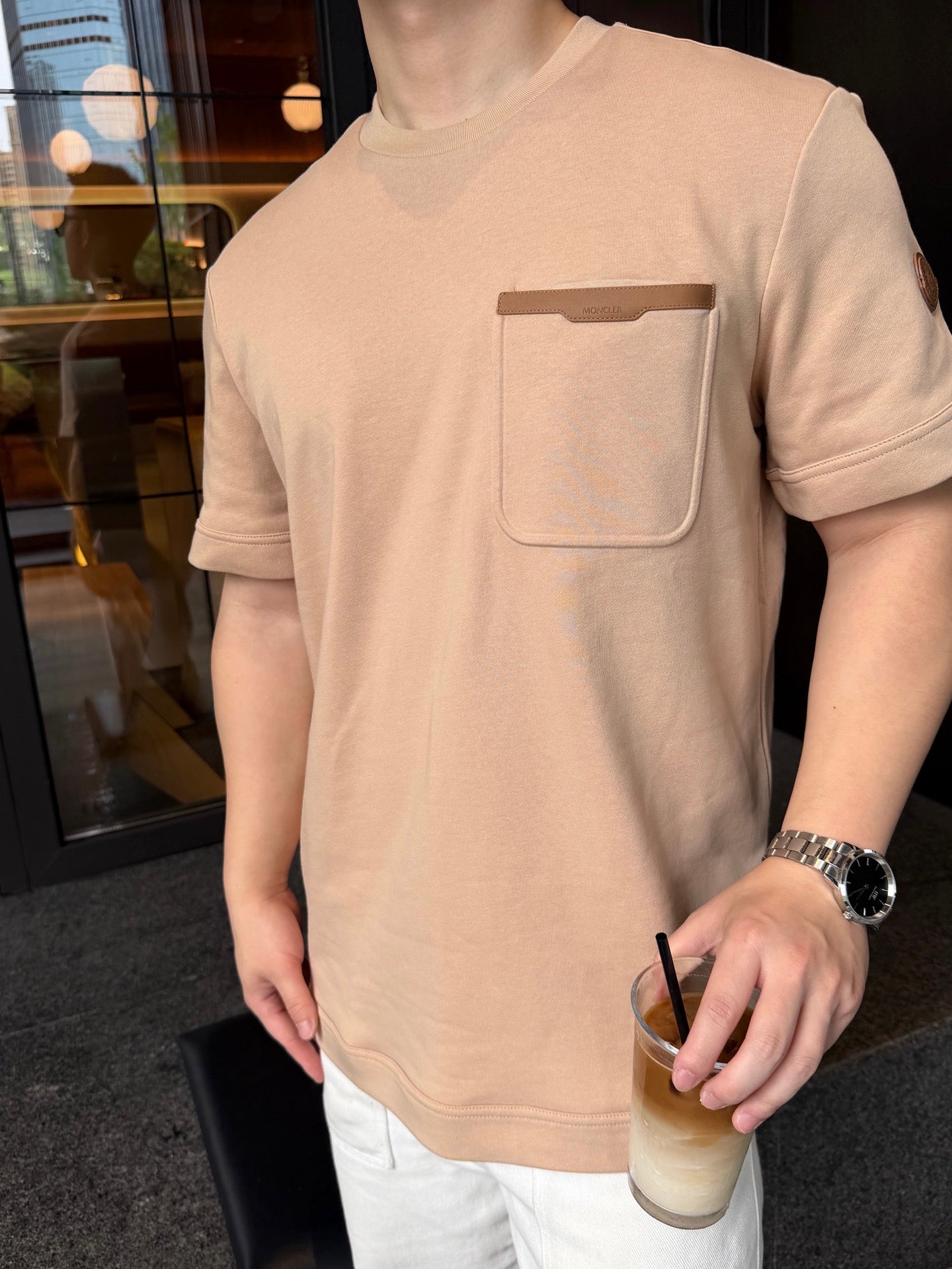 2026 New Mon Leather-Trimmed Pocket Short-Sleeved Top (AA573-A20)