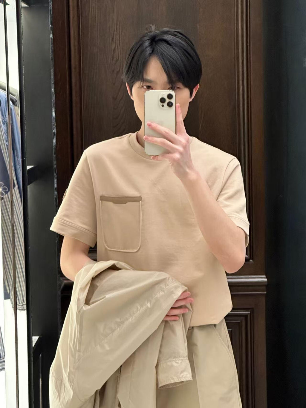 2026 New Mon Leather-Trimmed Pocket Short-Sleeved Top (AA573-A20)