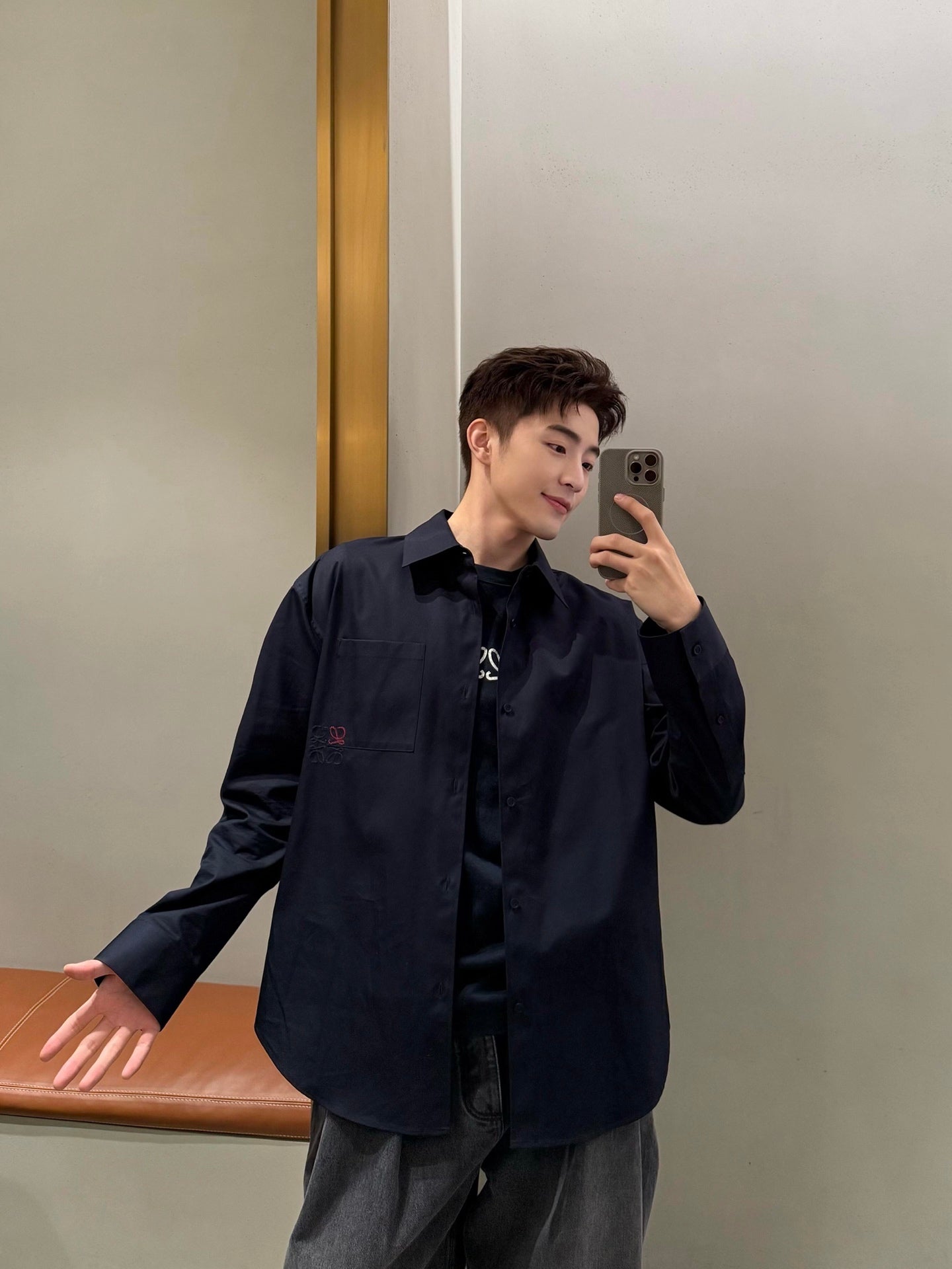 2026 New Way Two-Tone Embroidered Patch Pocket Shirt (CC944-B30)