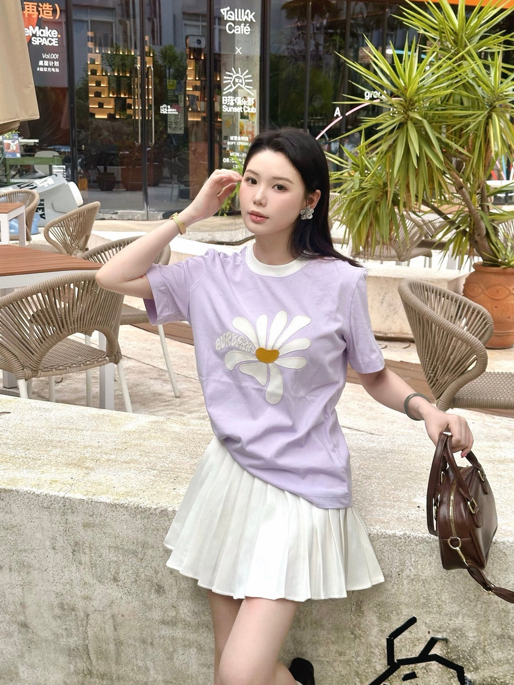 2026 Women's BBR Daisy Embroidered Short-Sleeved Top (DD120)