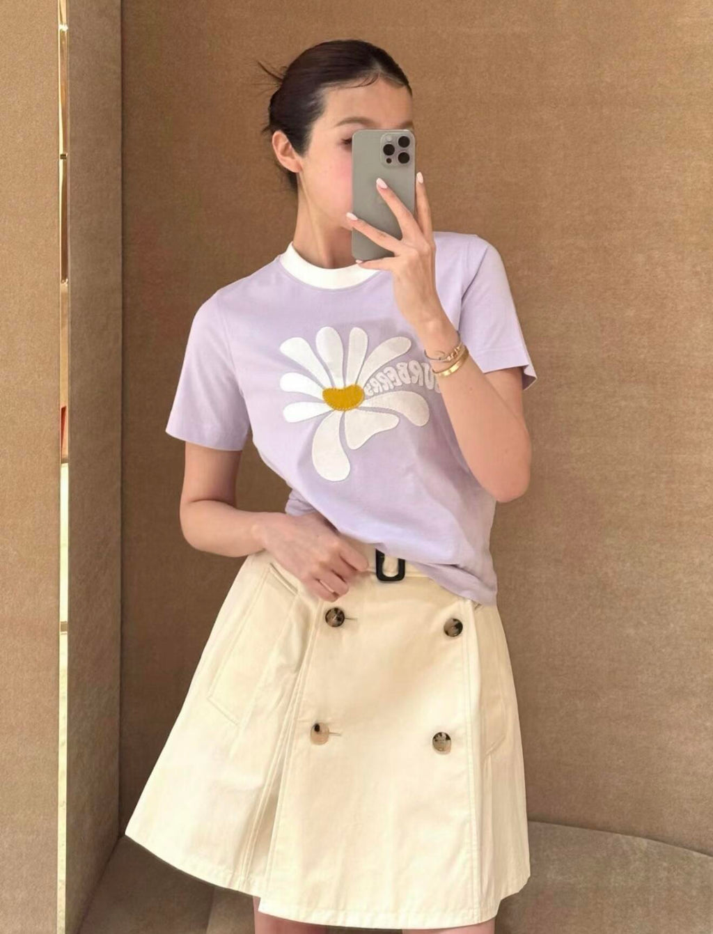 2026 Women's BBR Daisy Embroidered Short-Sleeved Top (DD120)