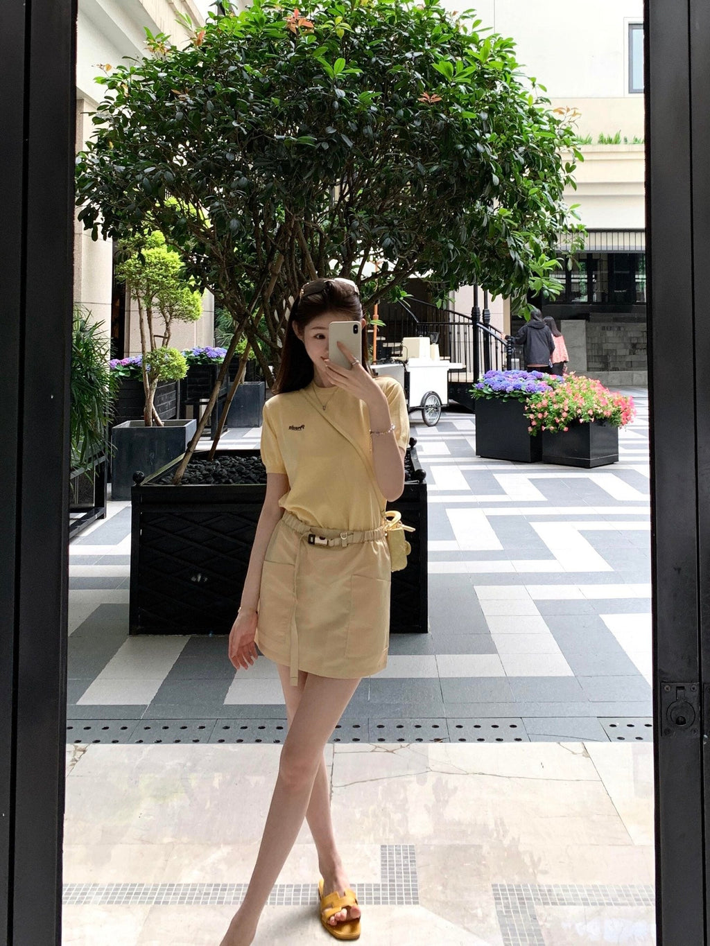 2026 Women's Triangle Brand Embroidered Short-Sleeved Jumper (DD119)