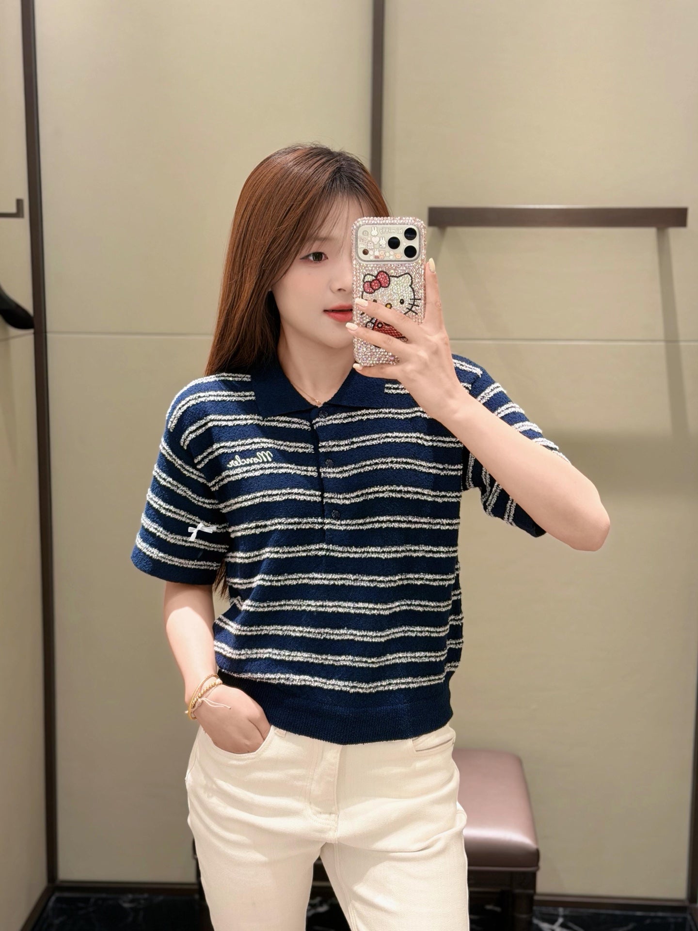 2026 Women's Mon Logo Polo Neck Knit Sweater (DD142)