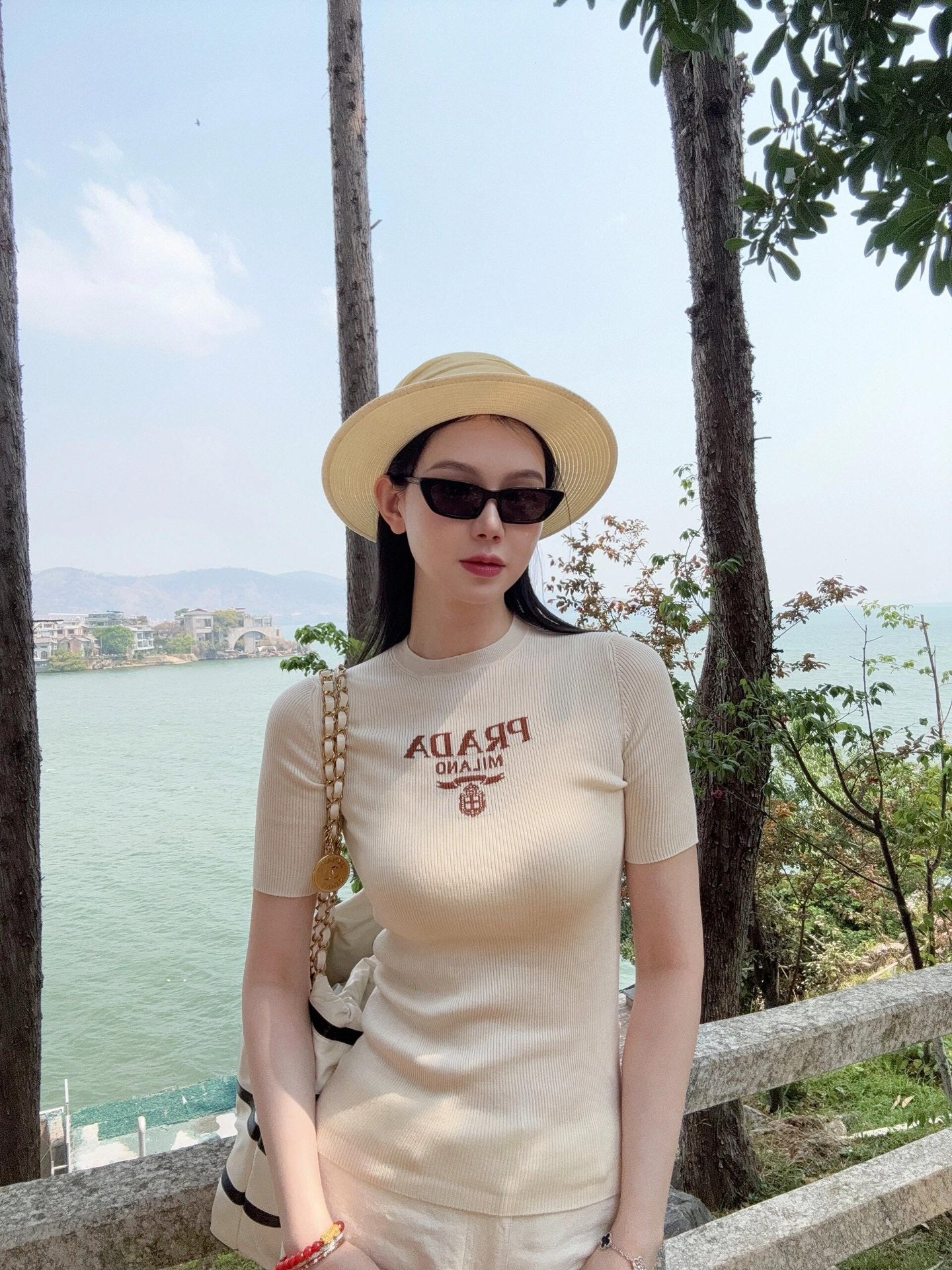 2026 Women's Triangle Brand Logo Long-Sleeved Sweater (FF780)
