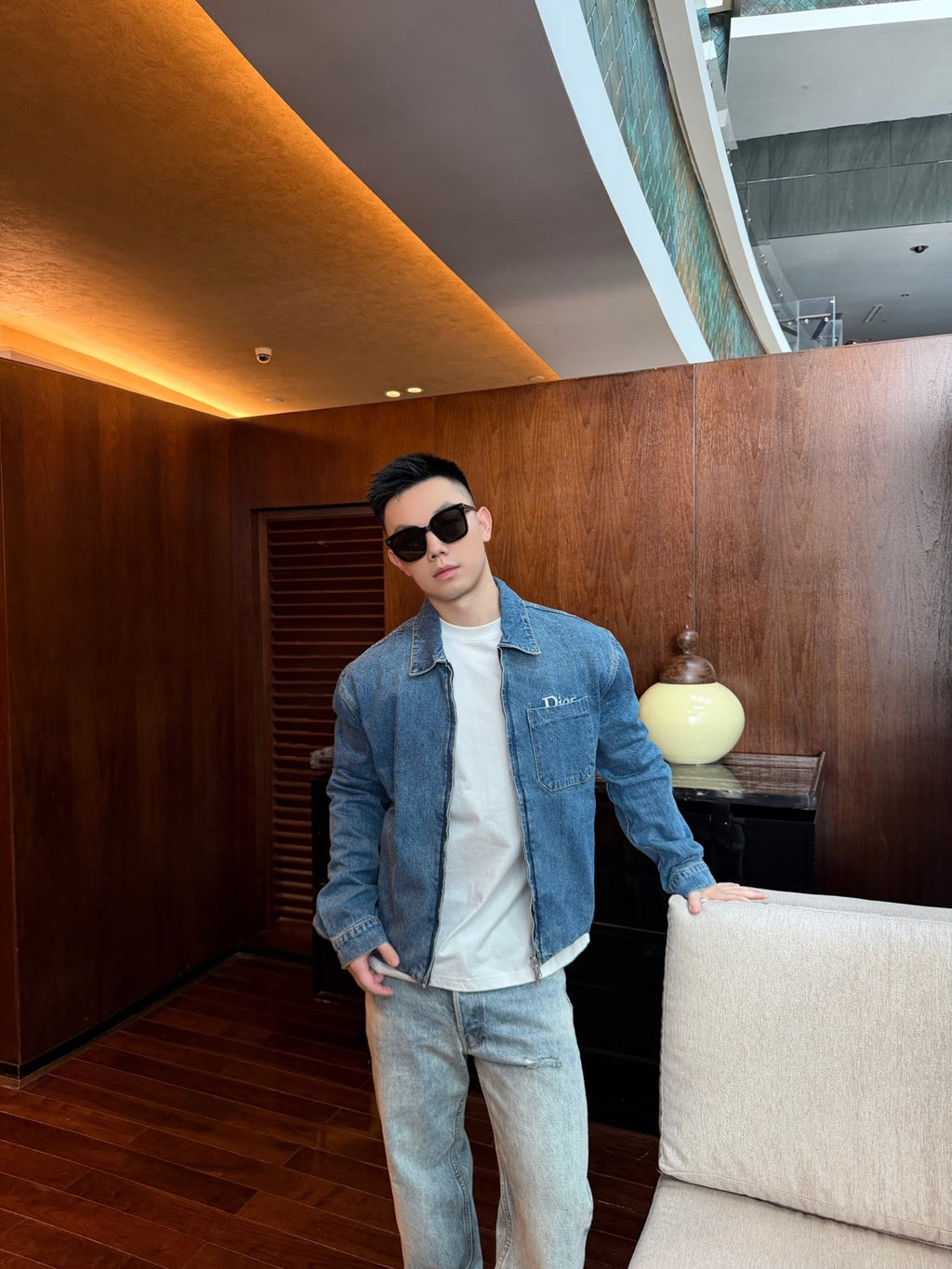 2026 New Style CD Embroidered Zipper Denim Jacket (BB865-B80)
