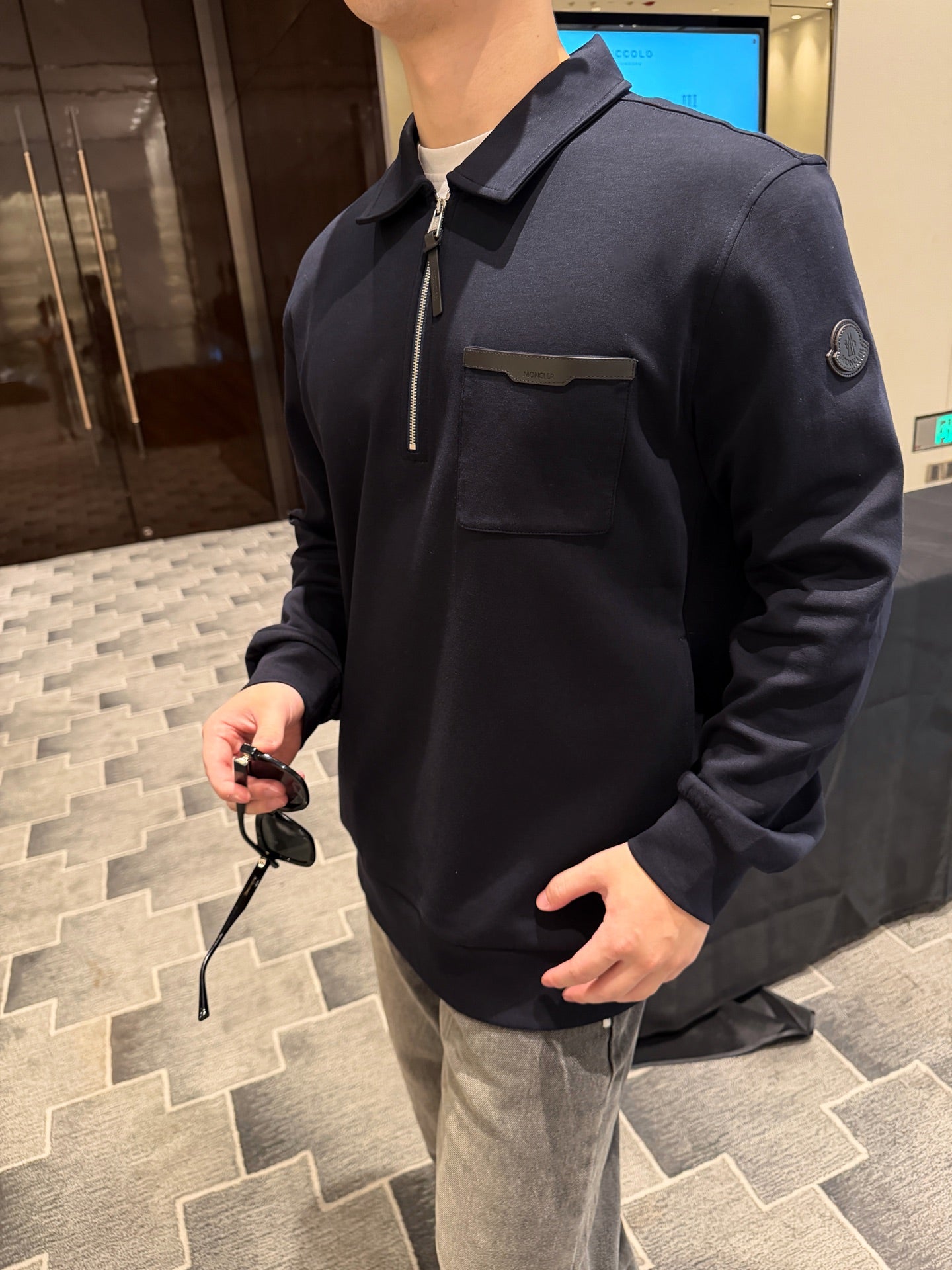 2026 New Model Leather-embossed Logo Half-Zip Jacket (AA664-A90)